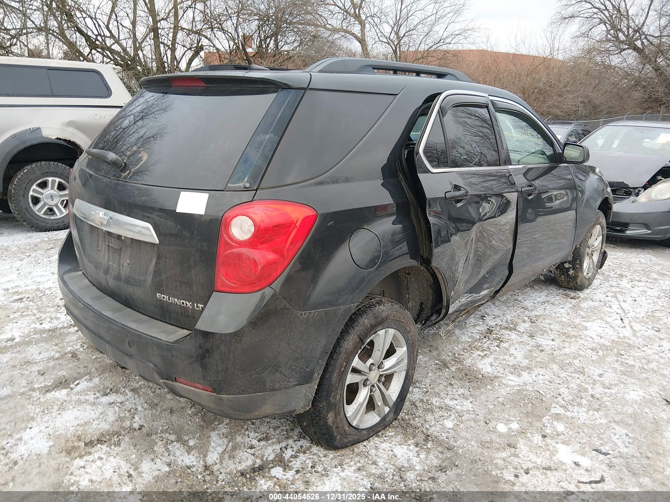 CHEVROLET EQUINOX image 4