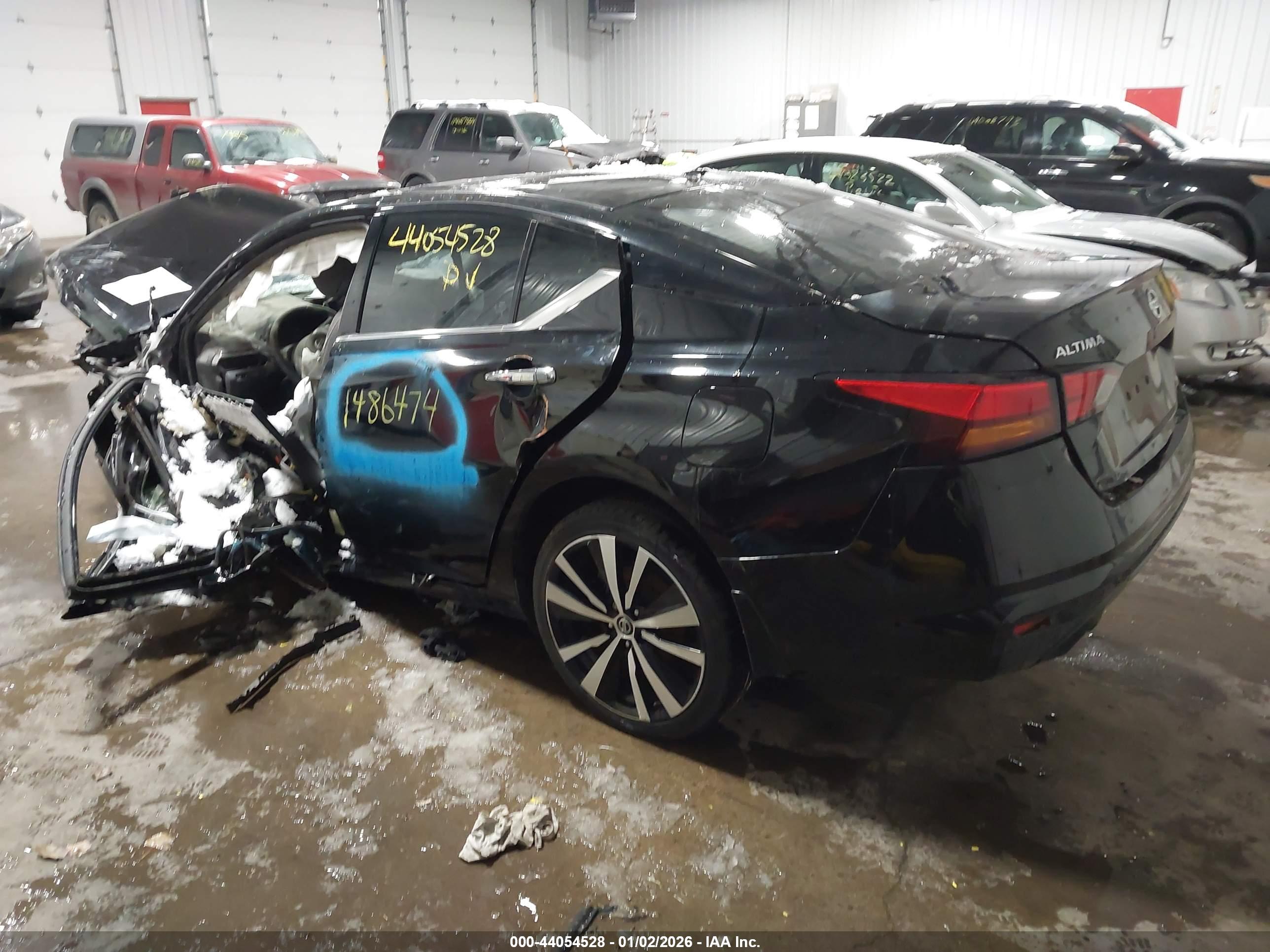 NISSAN ALTIMA image 3