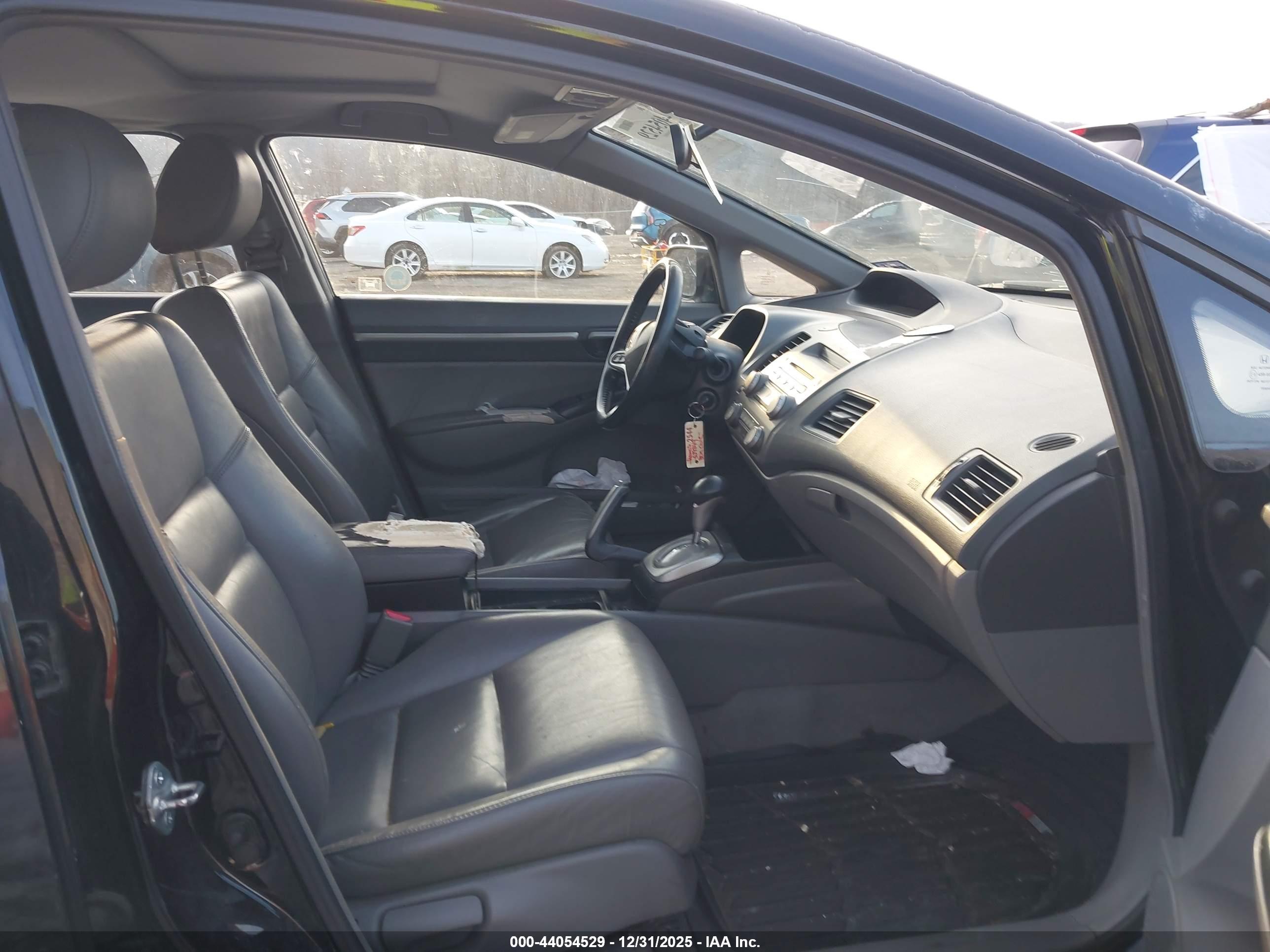 HONDA CIVIC image 5