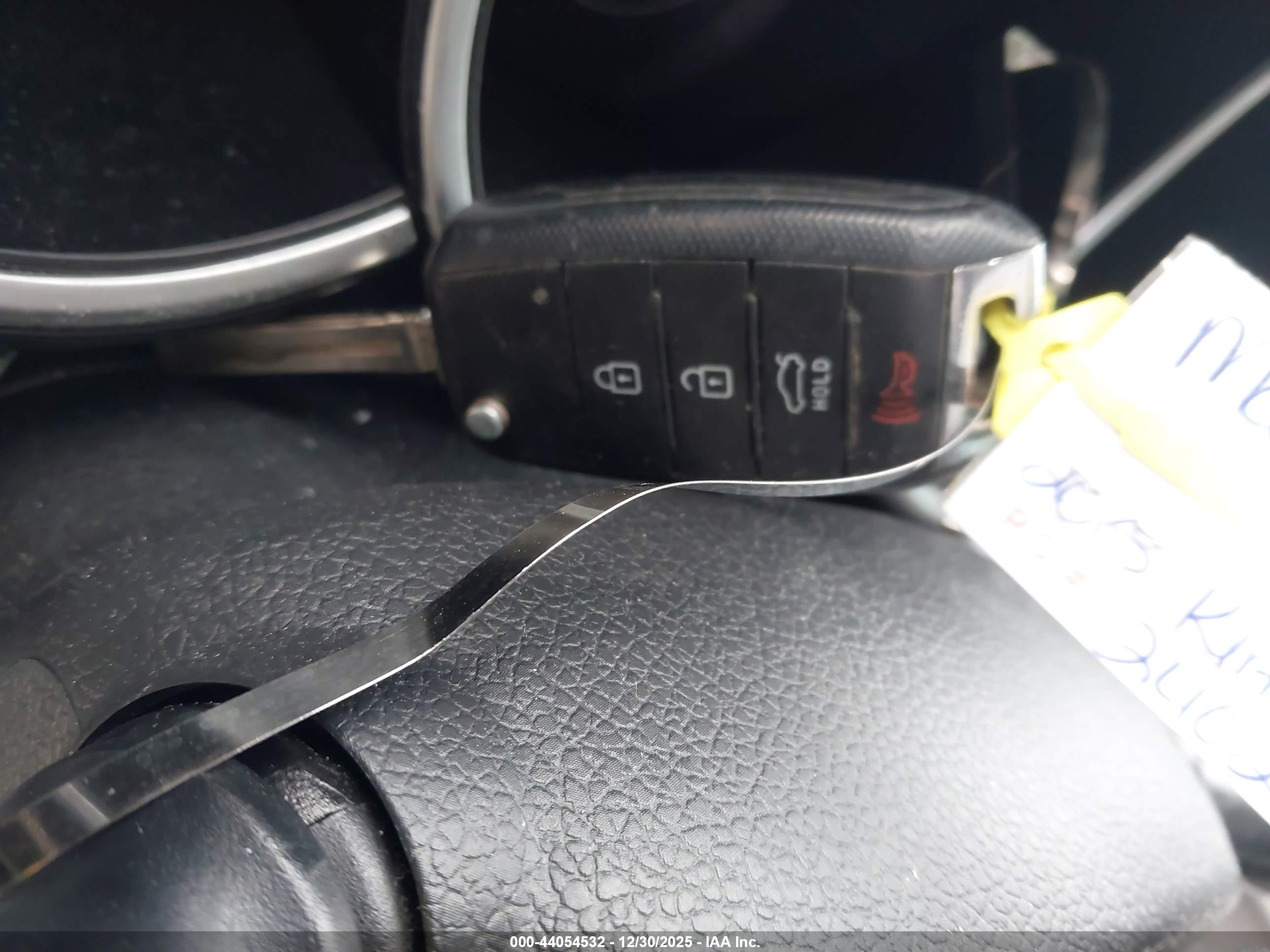 KIA OPTIMA image 11