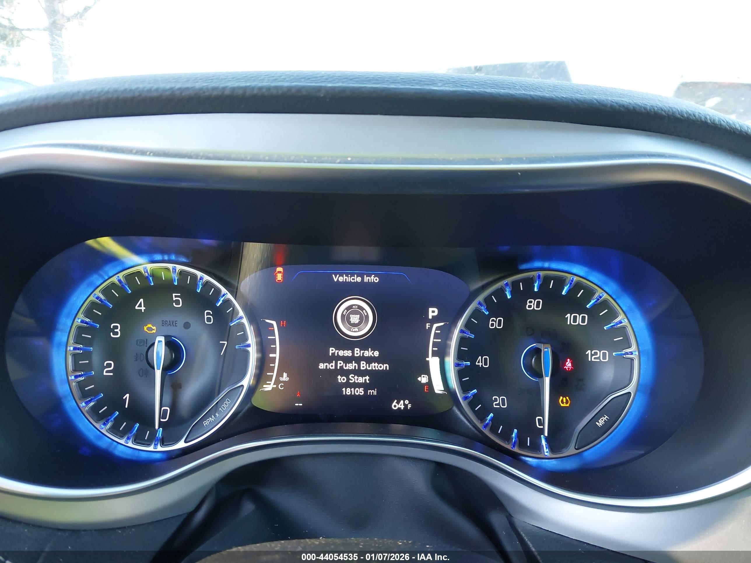 CHRYSLER PACIFICA image 7