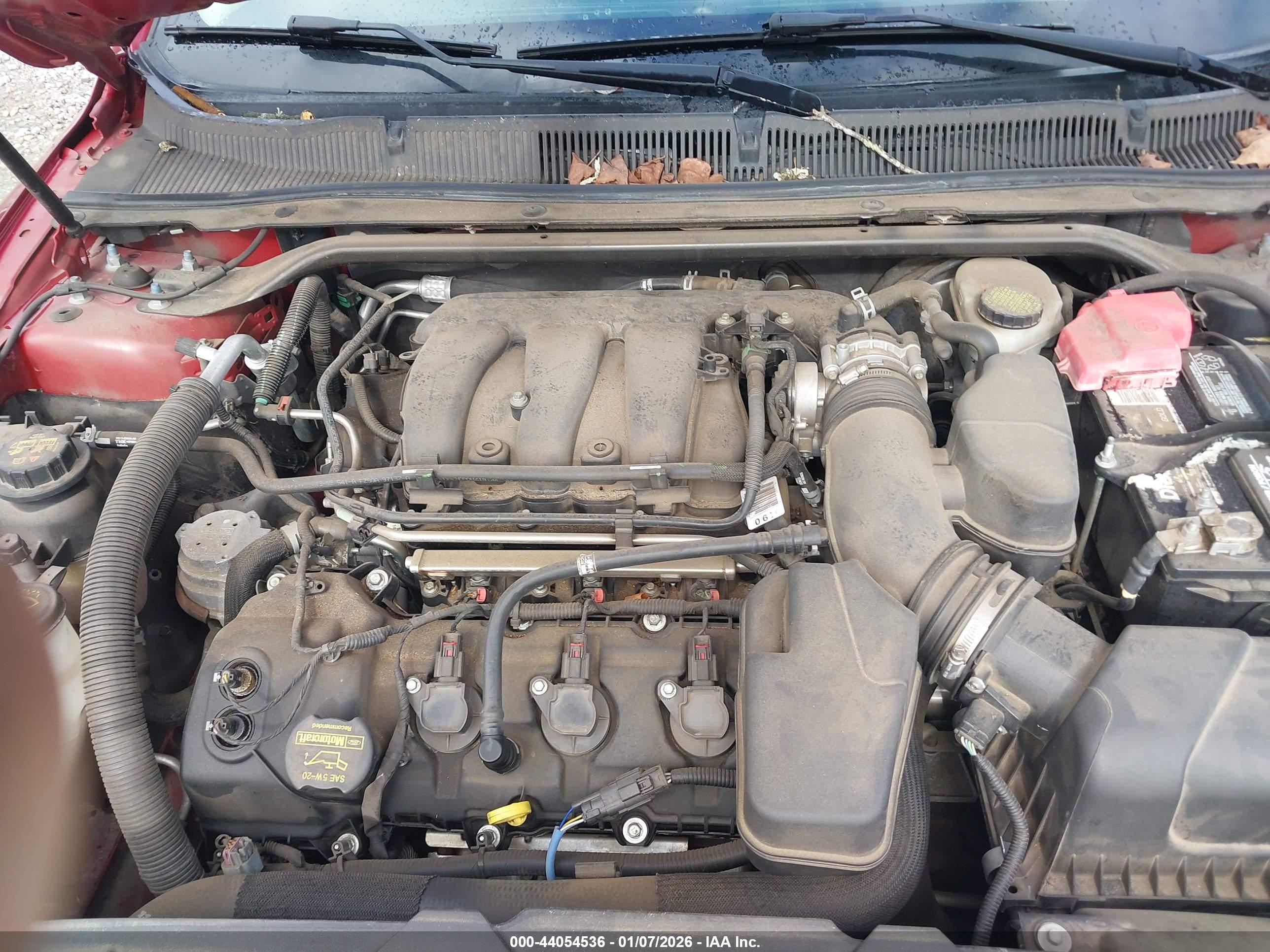 FORD TAURUS image 10