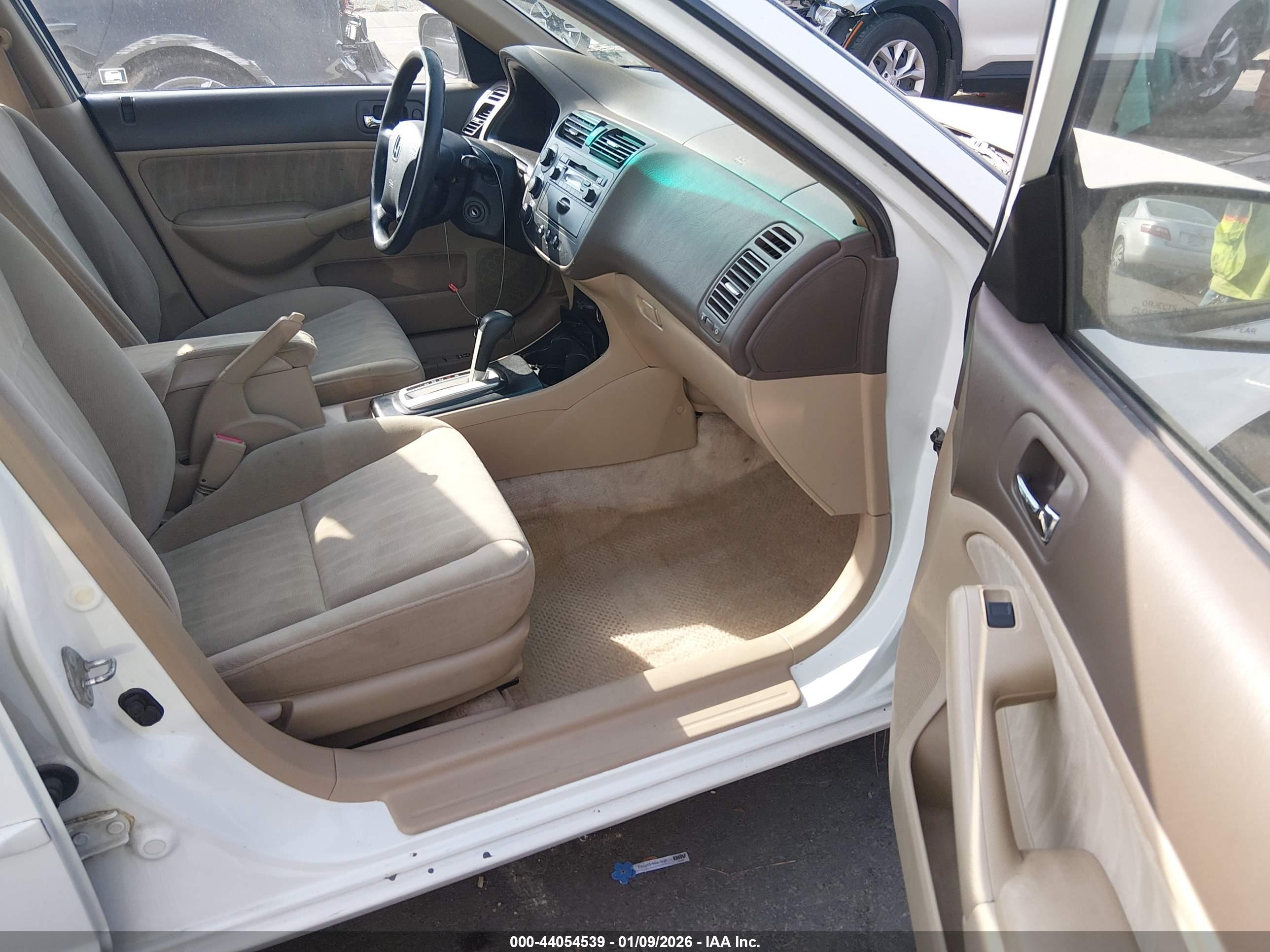 HONDA CIVIC image 5