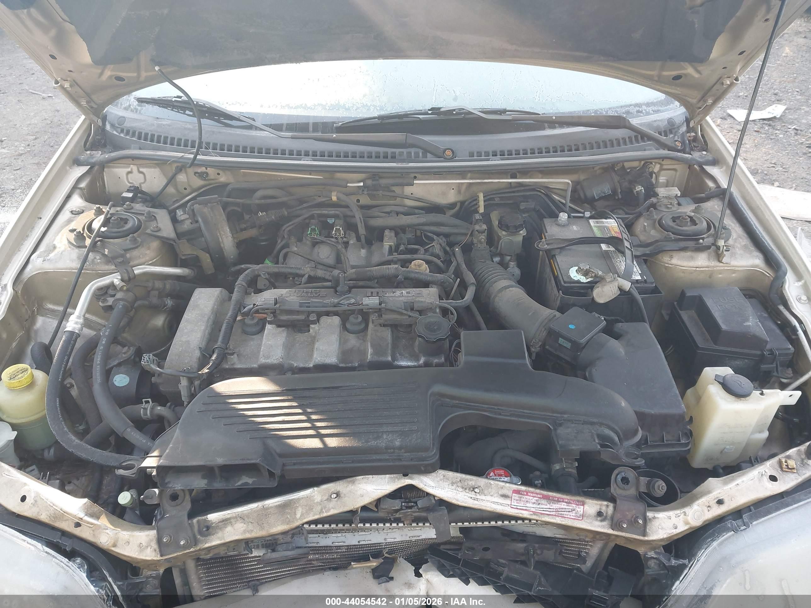 MAZDA PROTEGE image 10