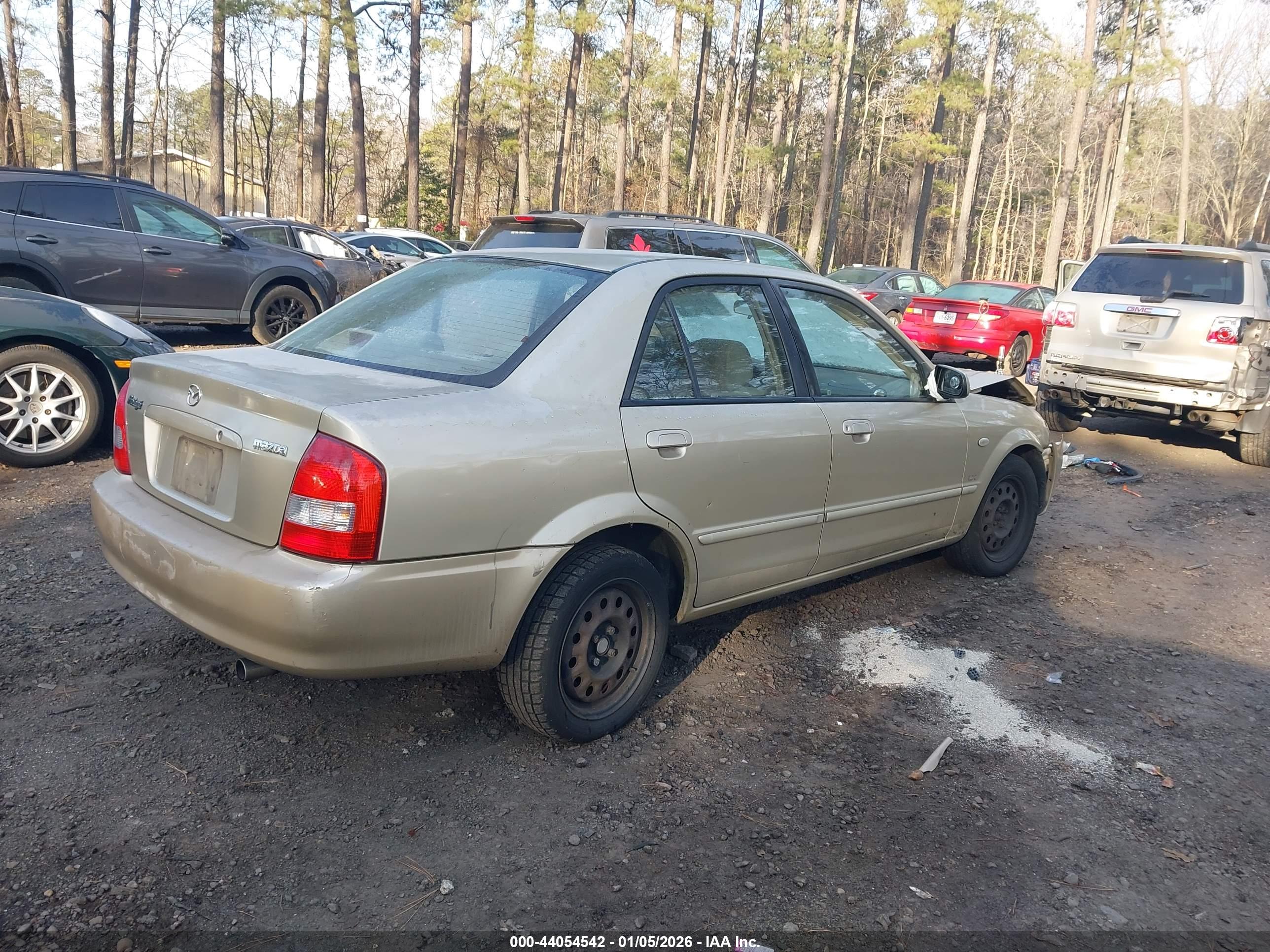 MAZDA PROTEGE image 4