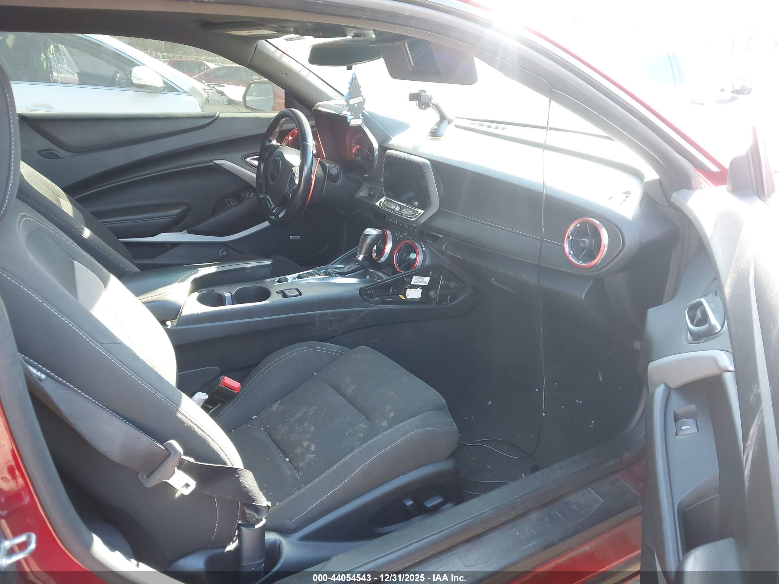 CHEVROLET CAMARO image 5