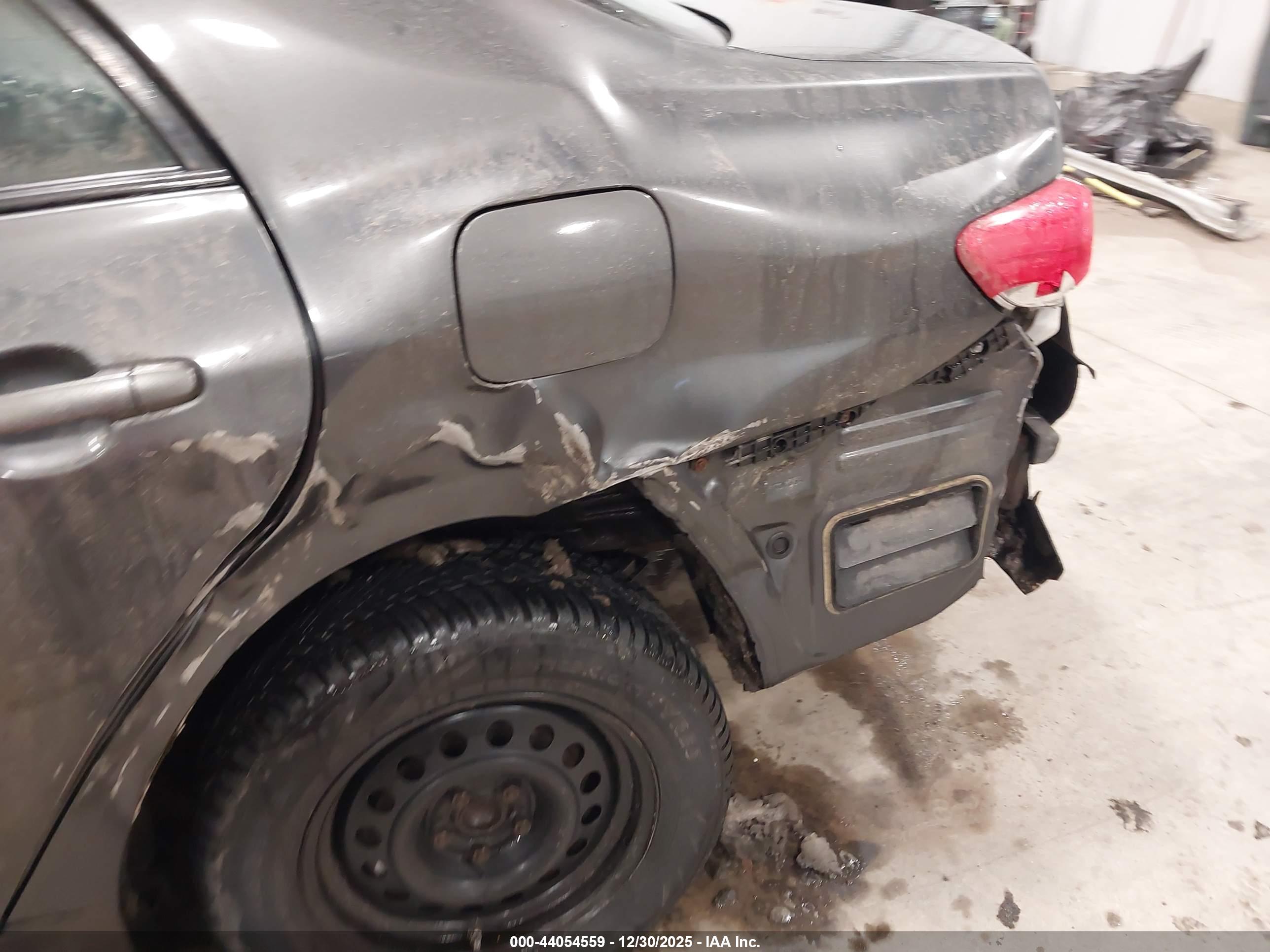 TOYOTA COROLLA image 6