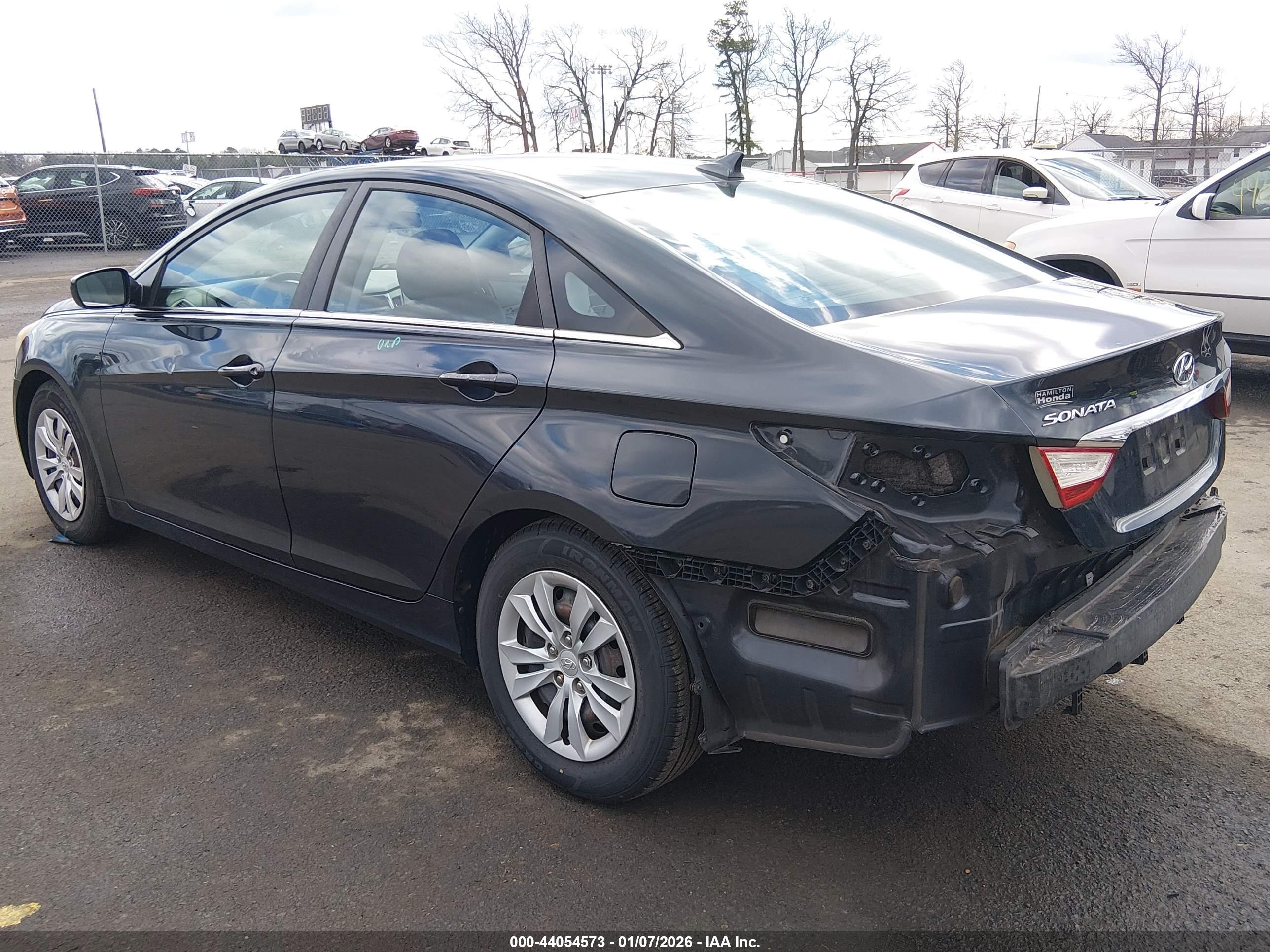 HYUNDAI SONATA image 3