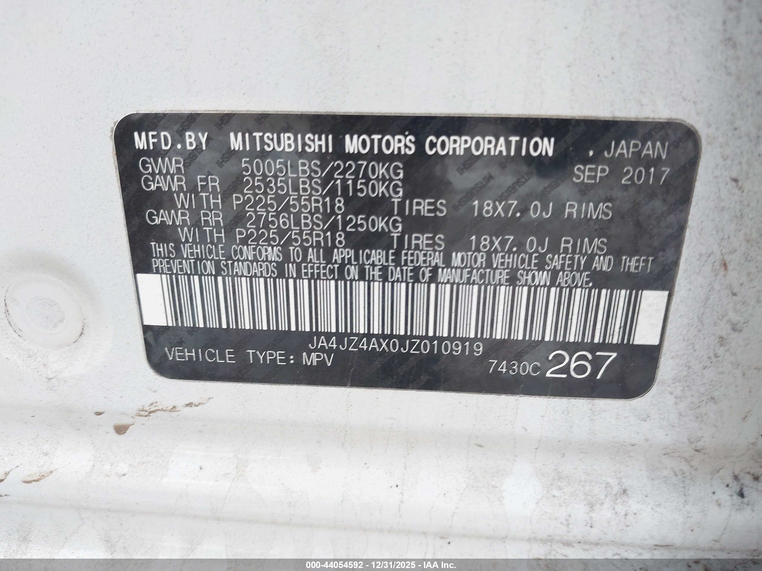 MITSUBISHI OUTLANDER image 9