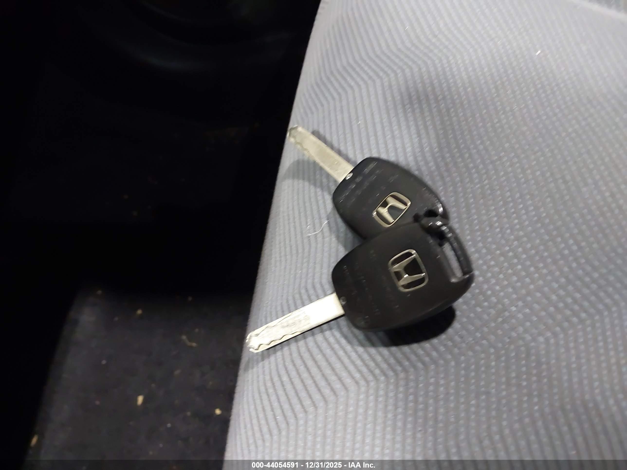 HONDA FIT image 11