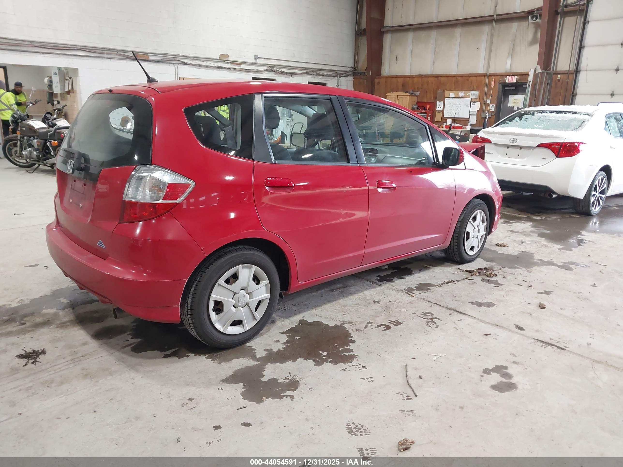 HONDA FIT image 4