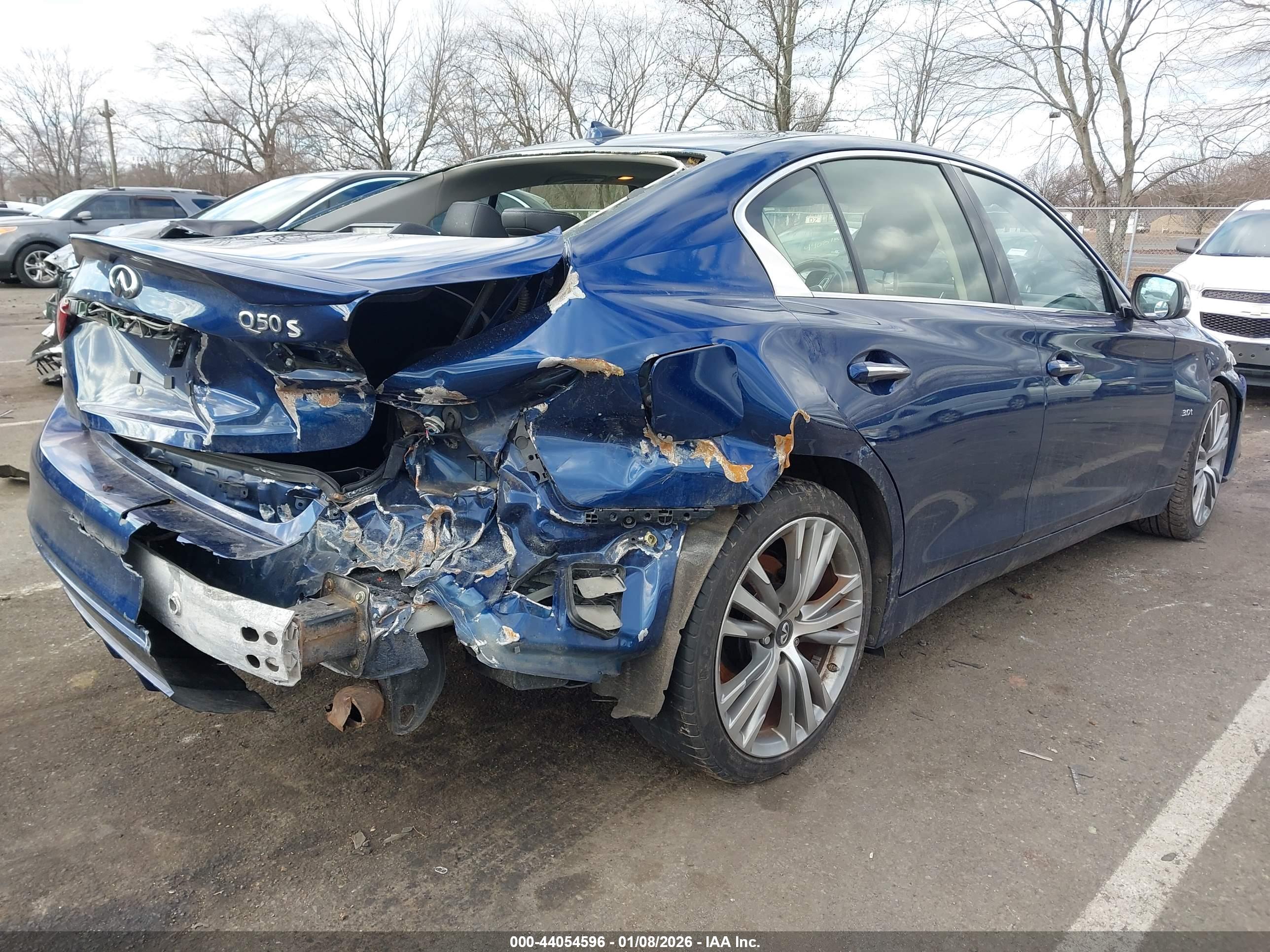 INFINITI Q50 image 4