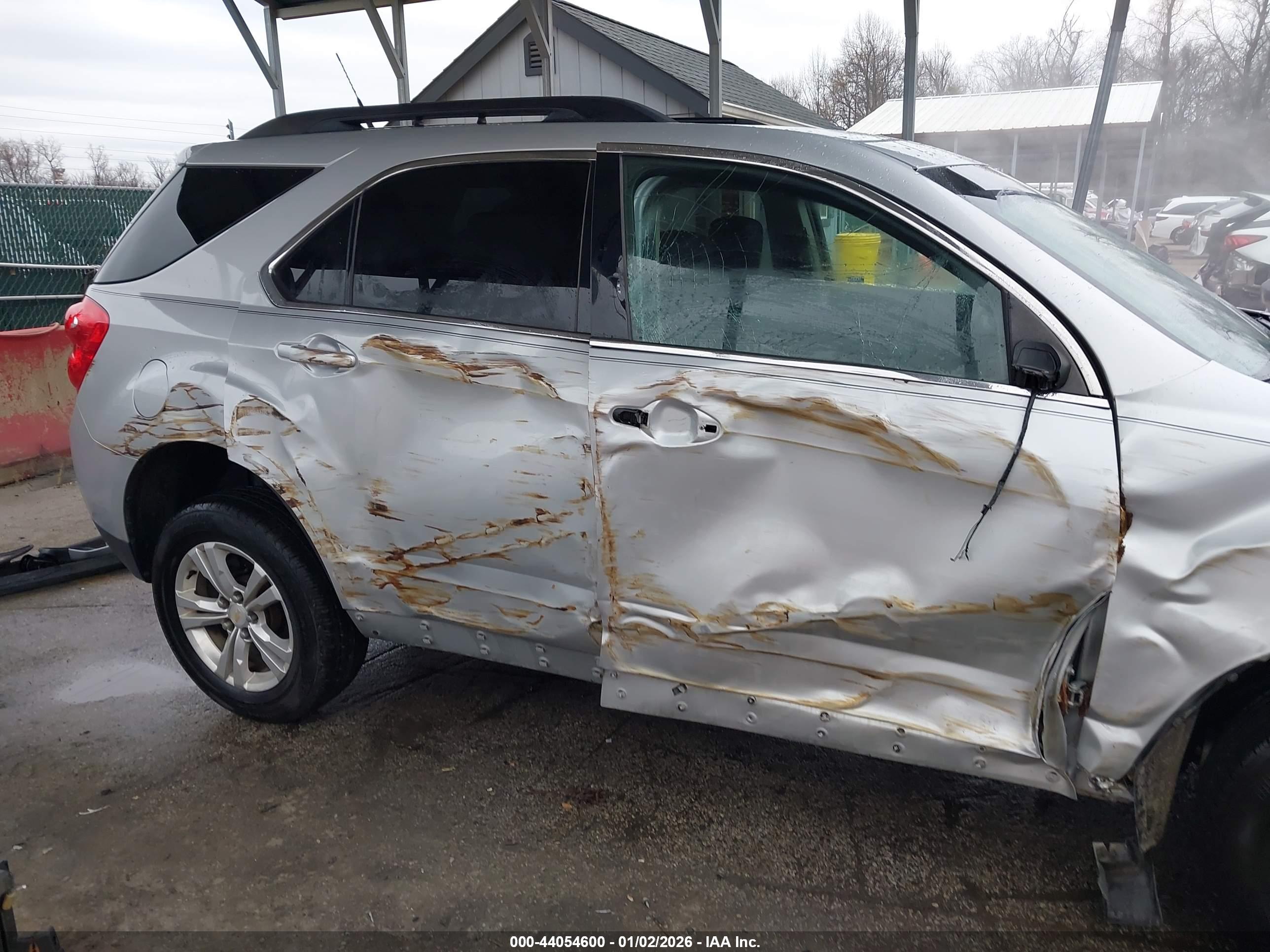 CHEVROLET EQUINOX image 6
