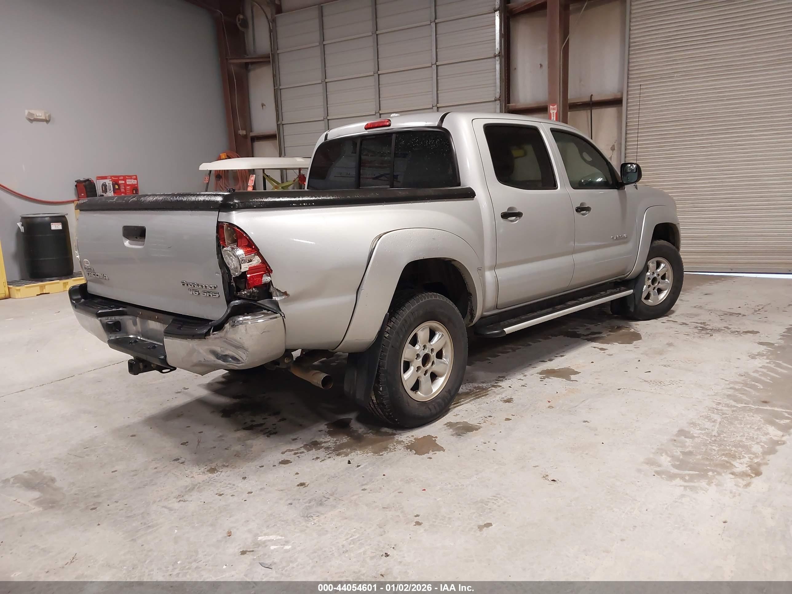 TOYOTA TACOMA image 4