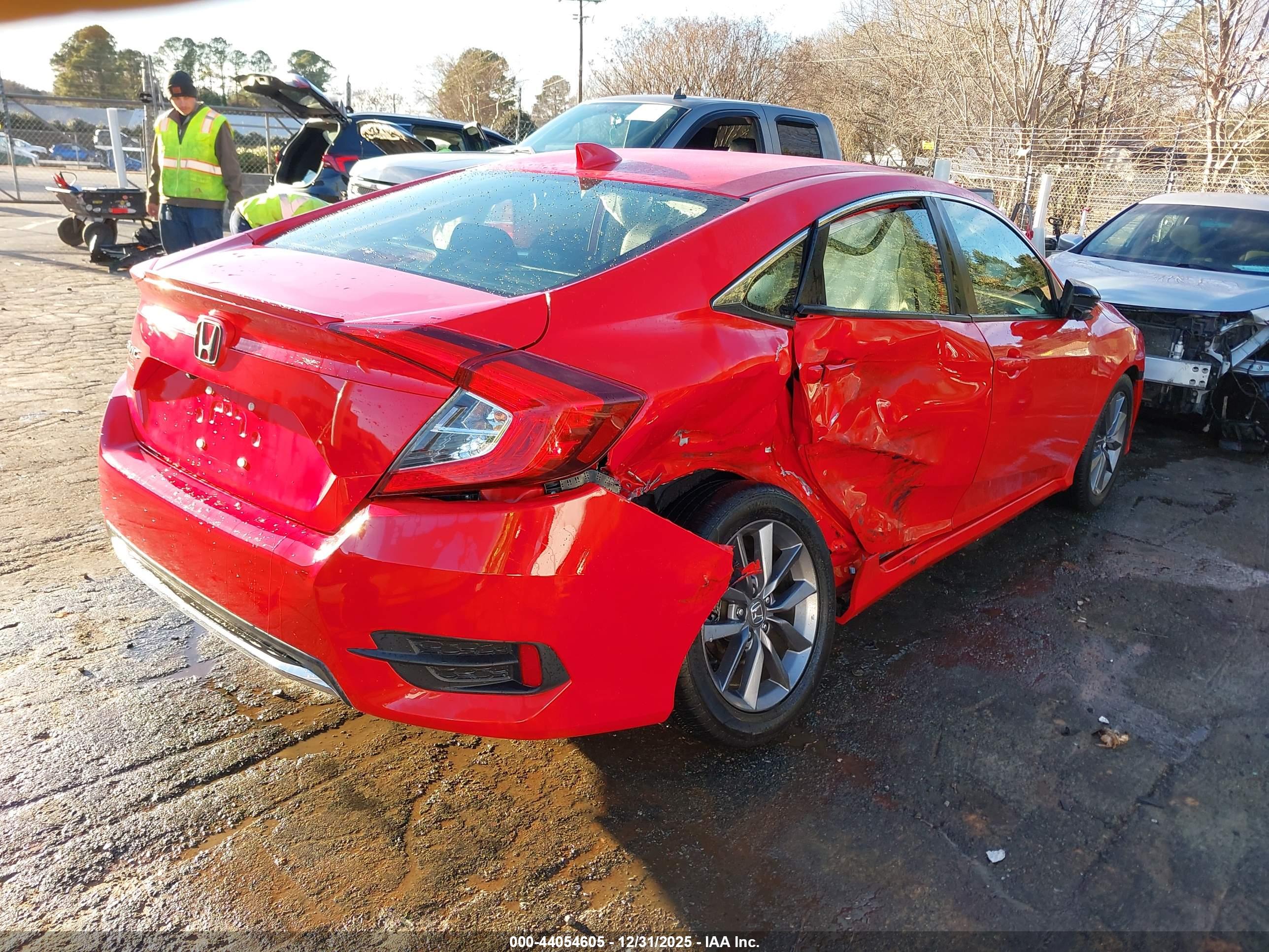 HONDA CIVIC image 4