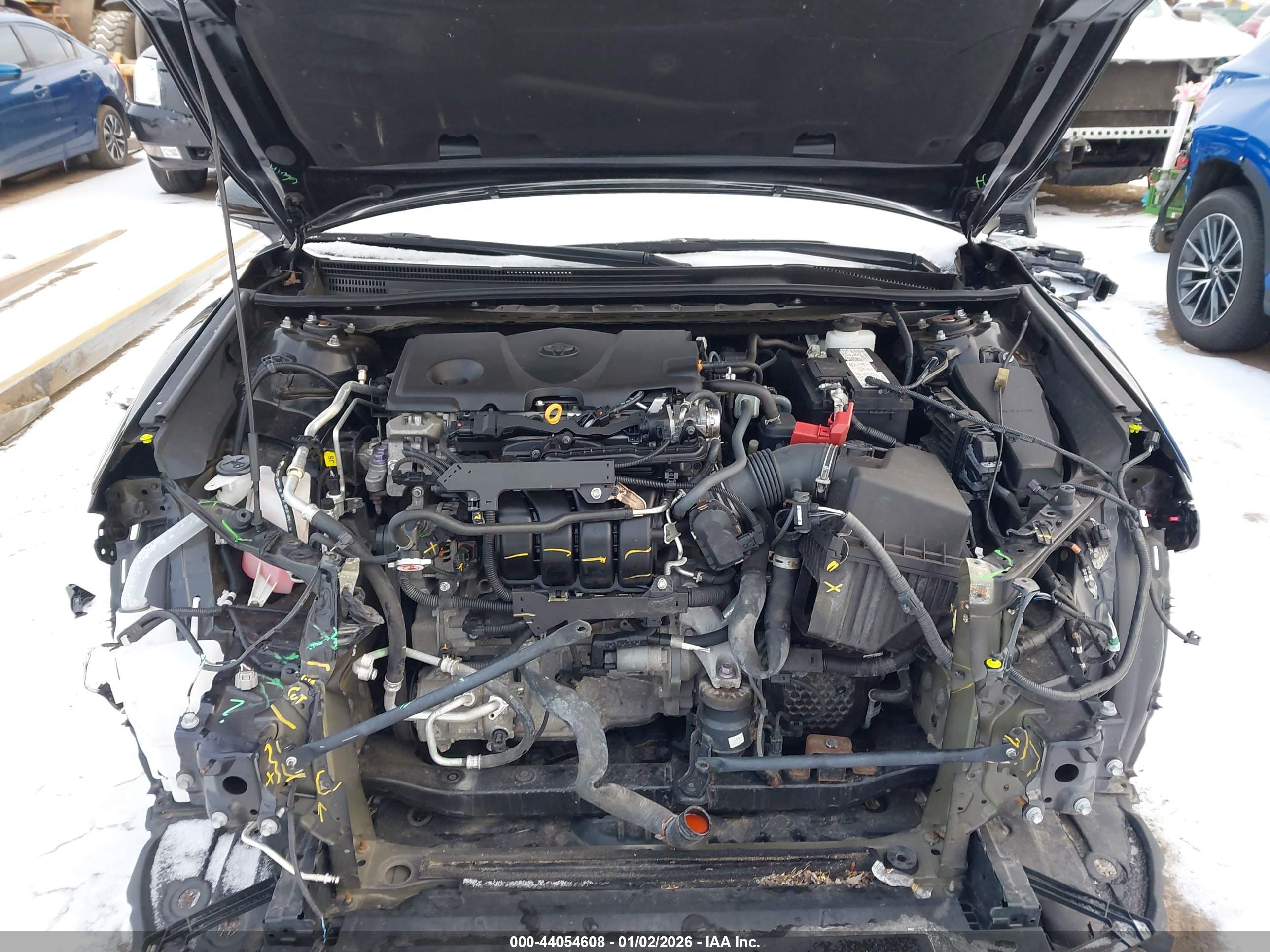 TOYOTA CAMRY image 10