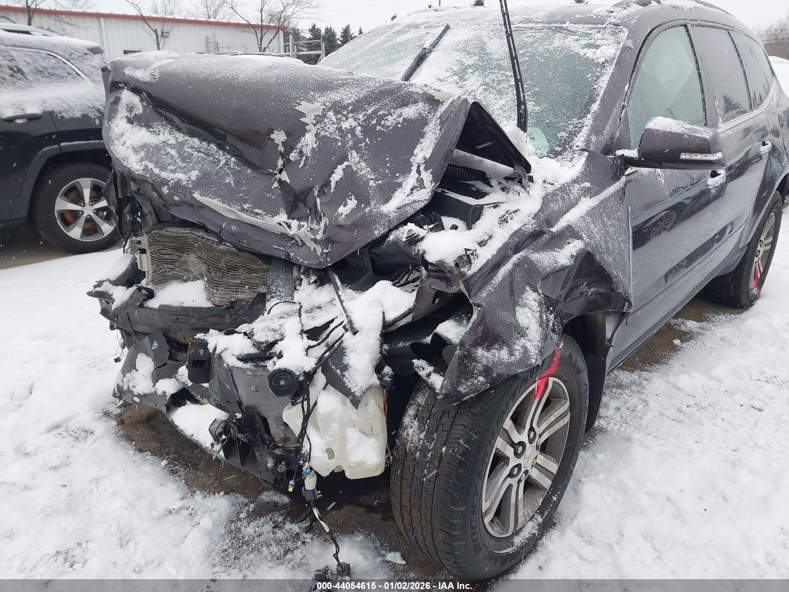 CHEVROLET TRAVERSE image 6