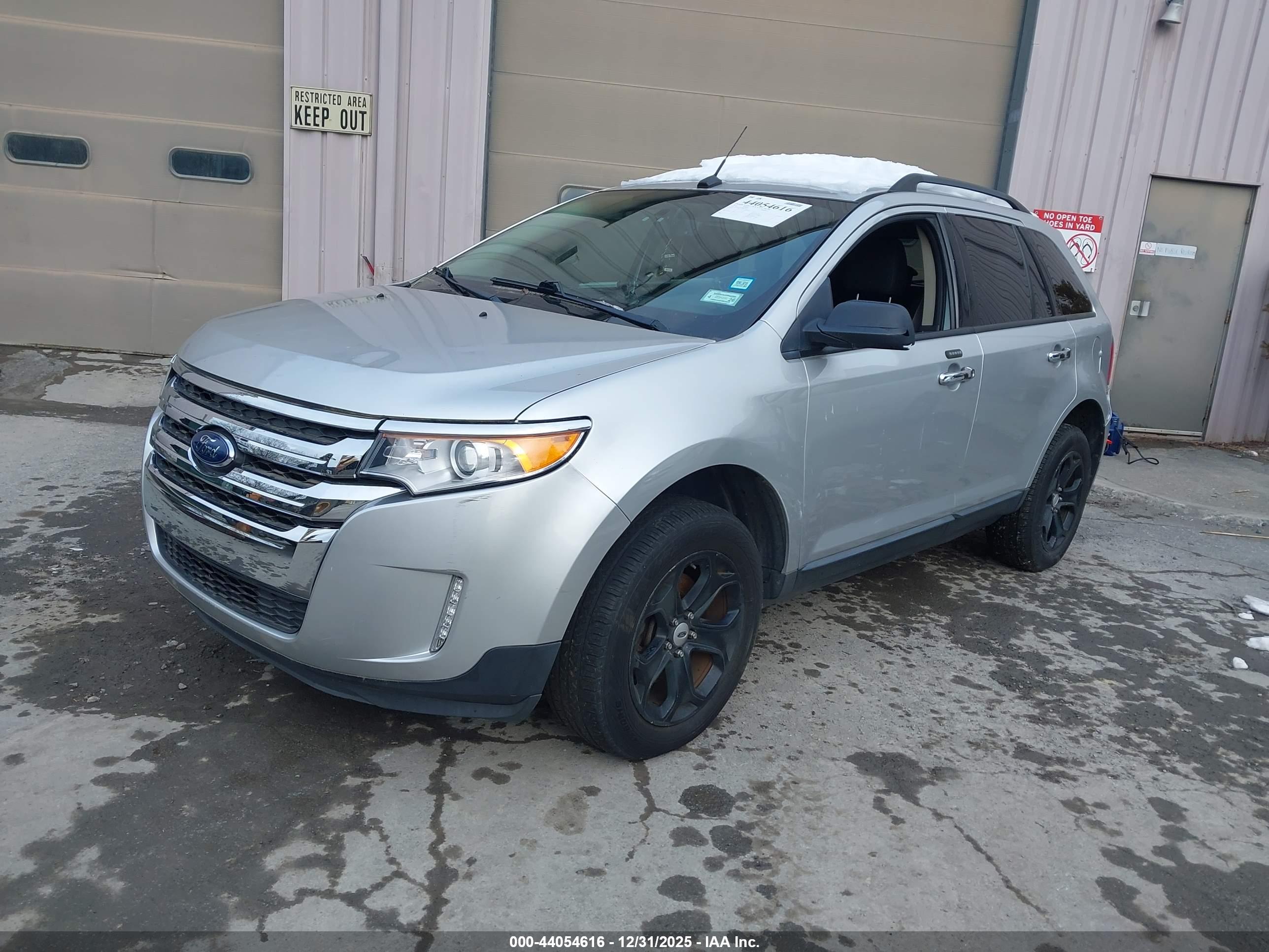 FORD EDGE image 2