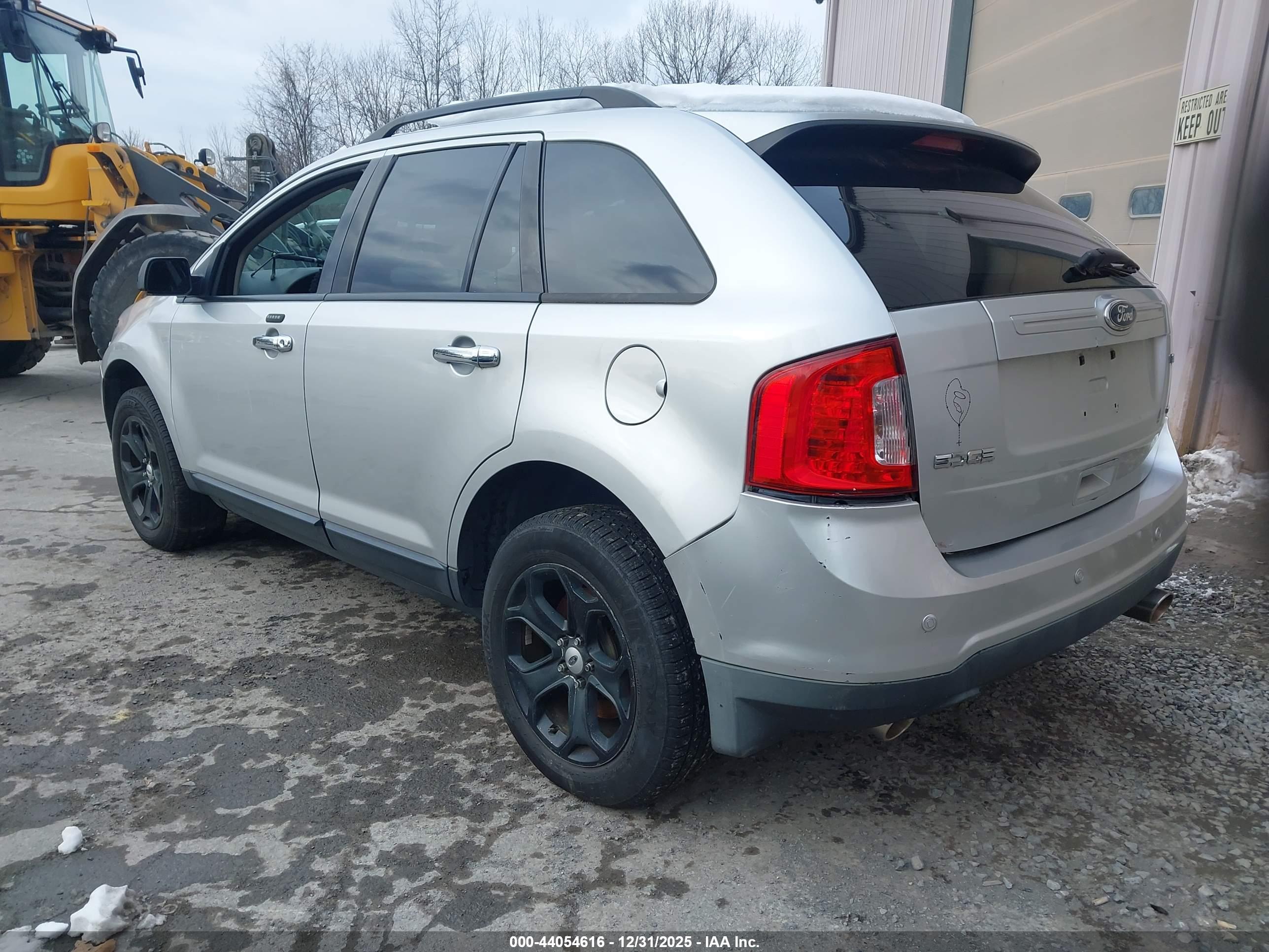 FORD EDGE image 3