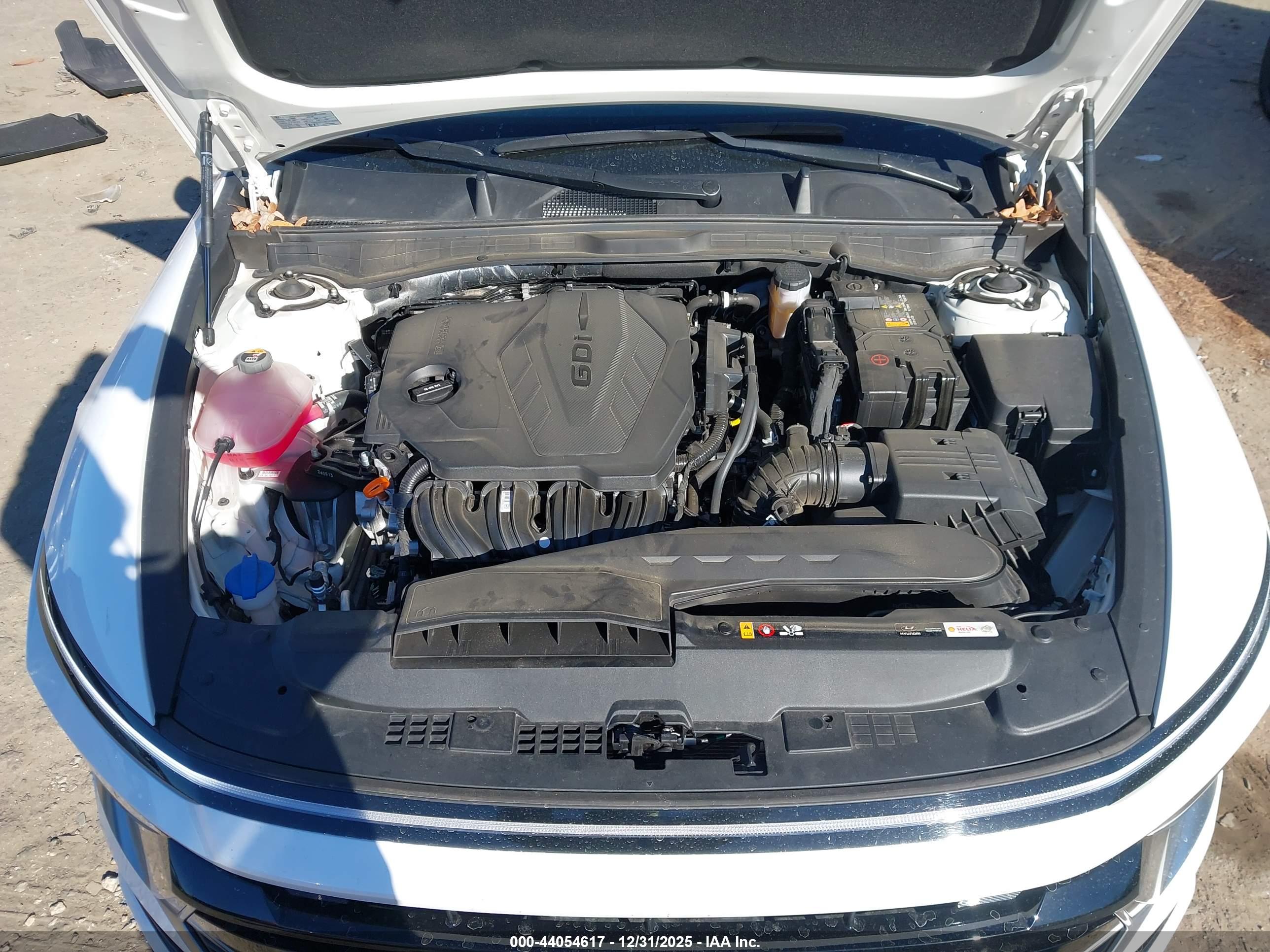 HYUNDAI SONATA image 10