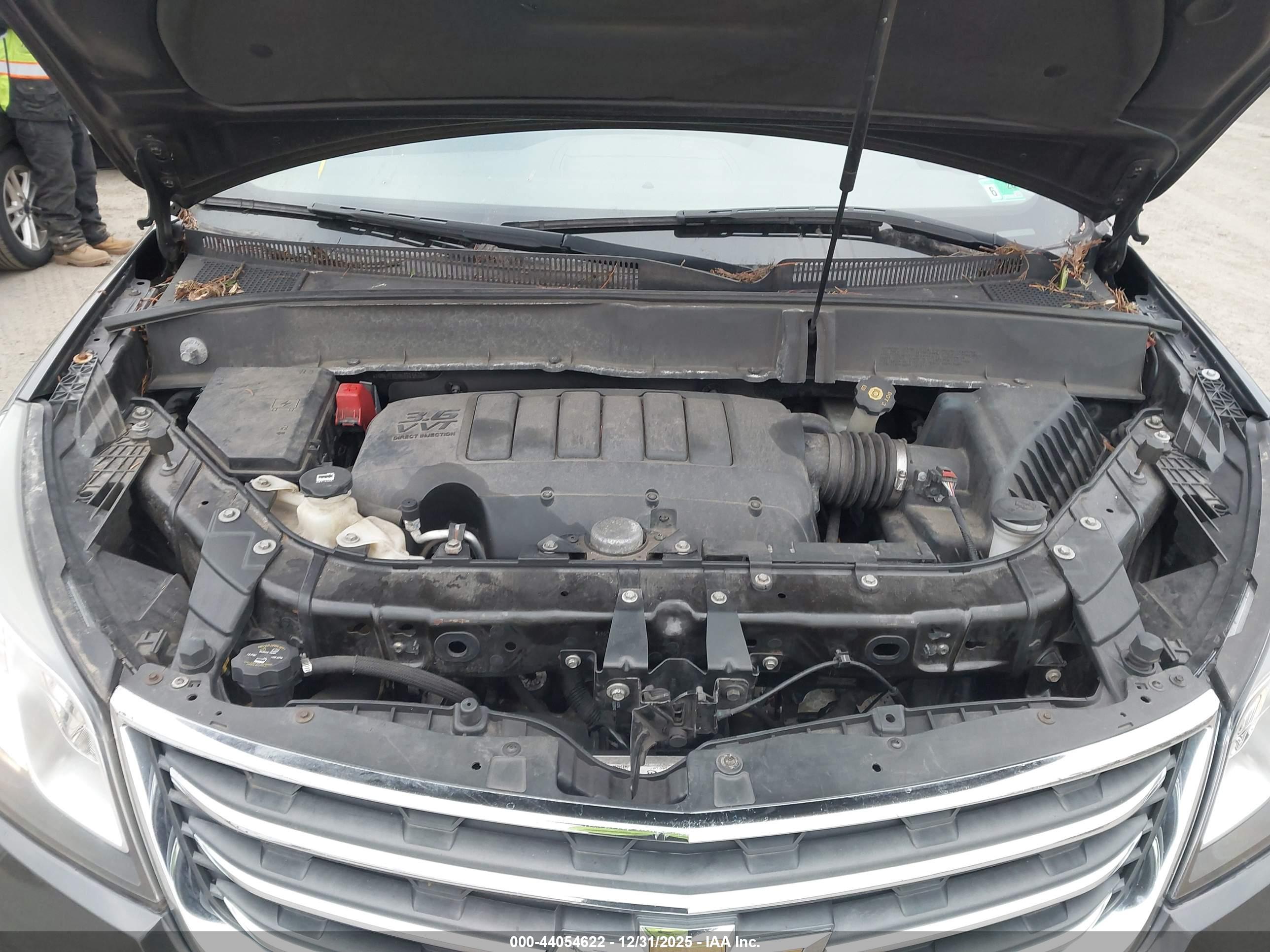 CHEVROLET TRAVERSE image 10