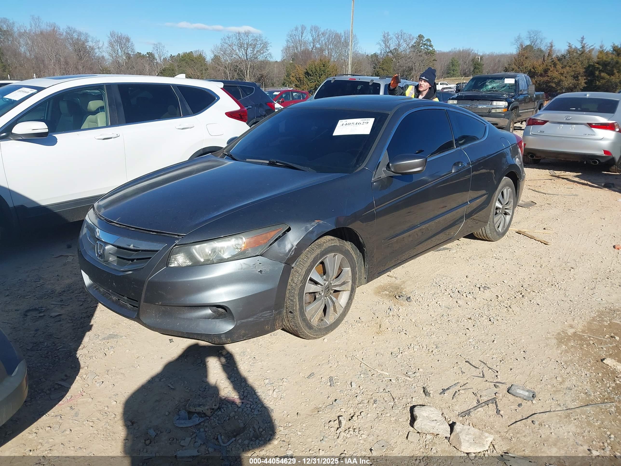HONDA ACCORD image 2