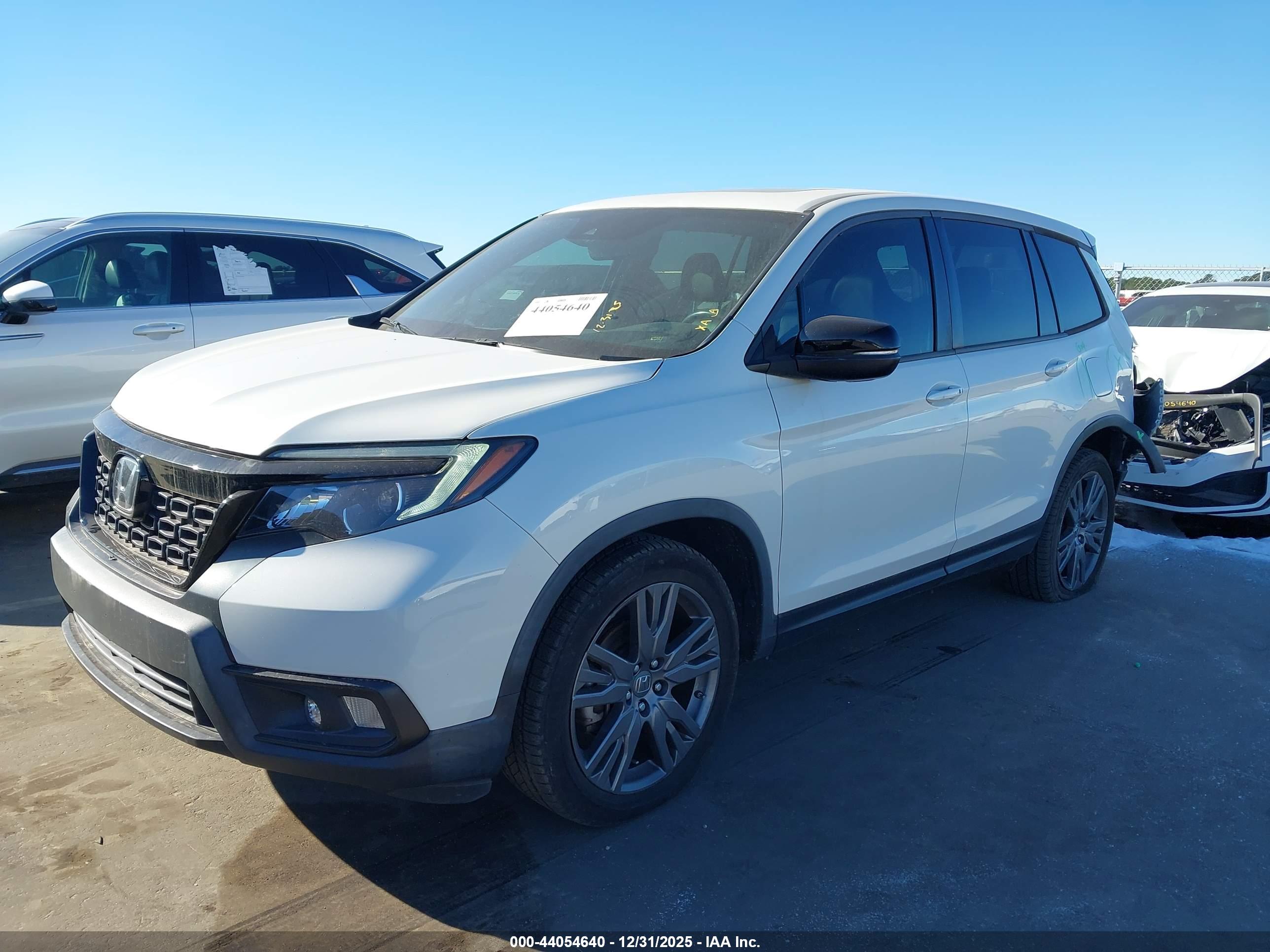 HONDA PASSPORT image 2