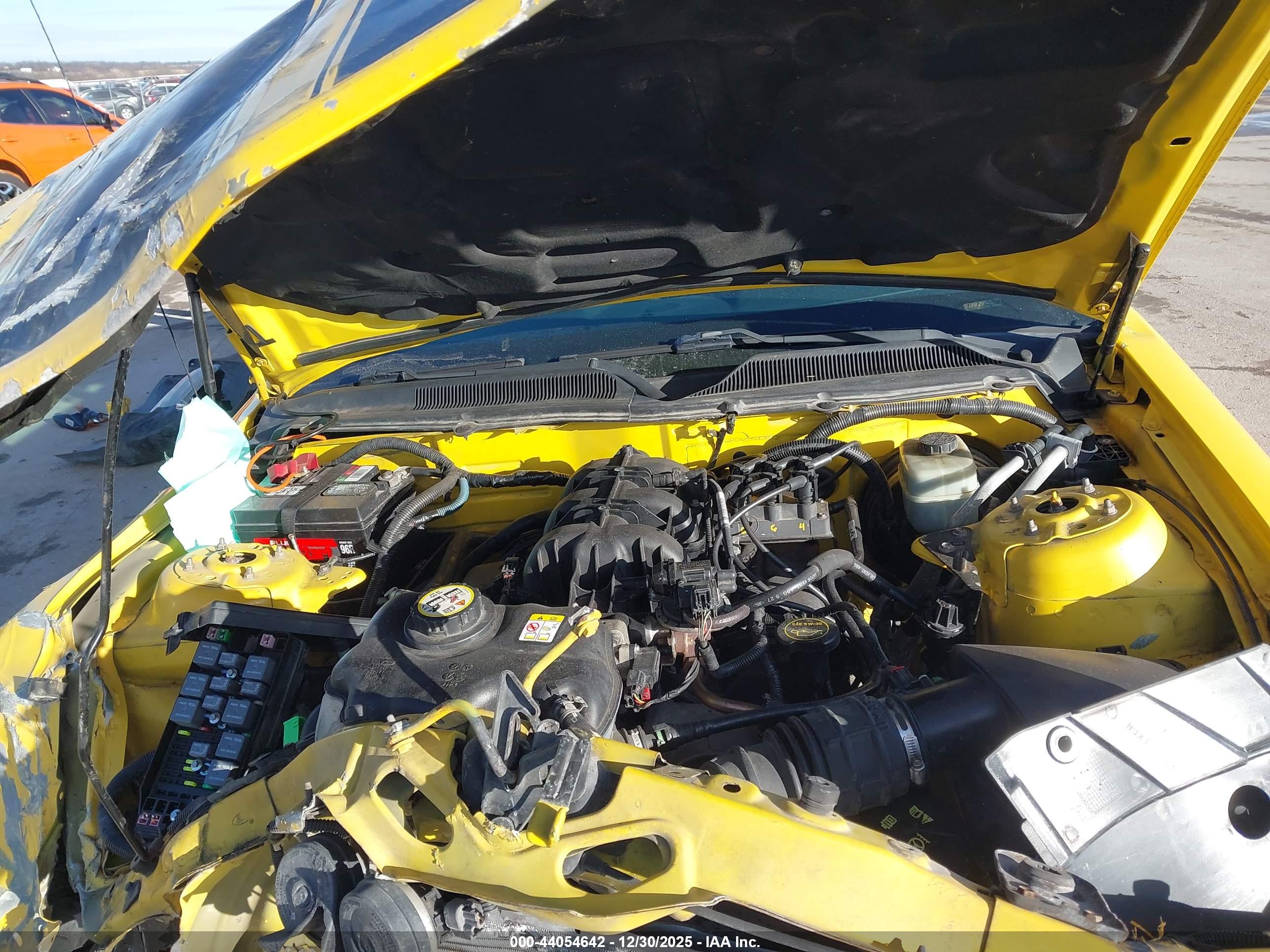 FORD MUSTANG image 10