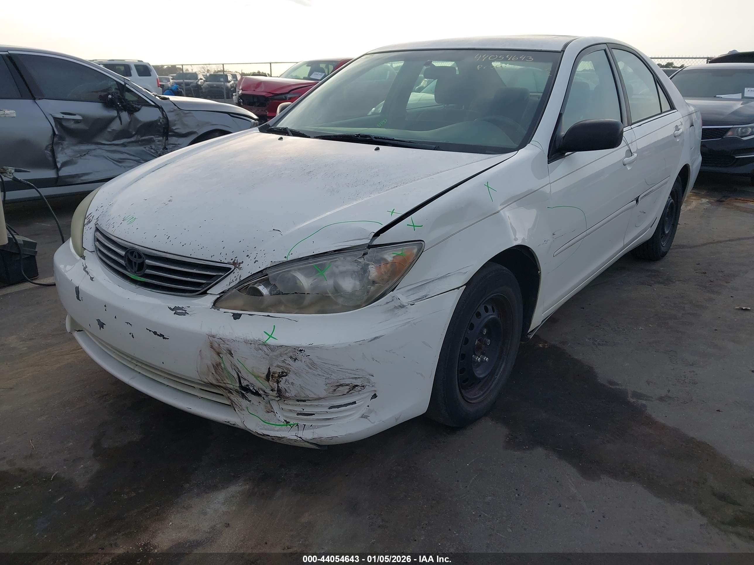 TOYOTA CAMRY image 6