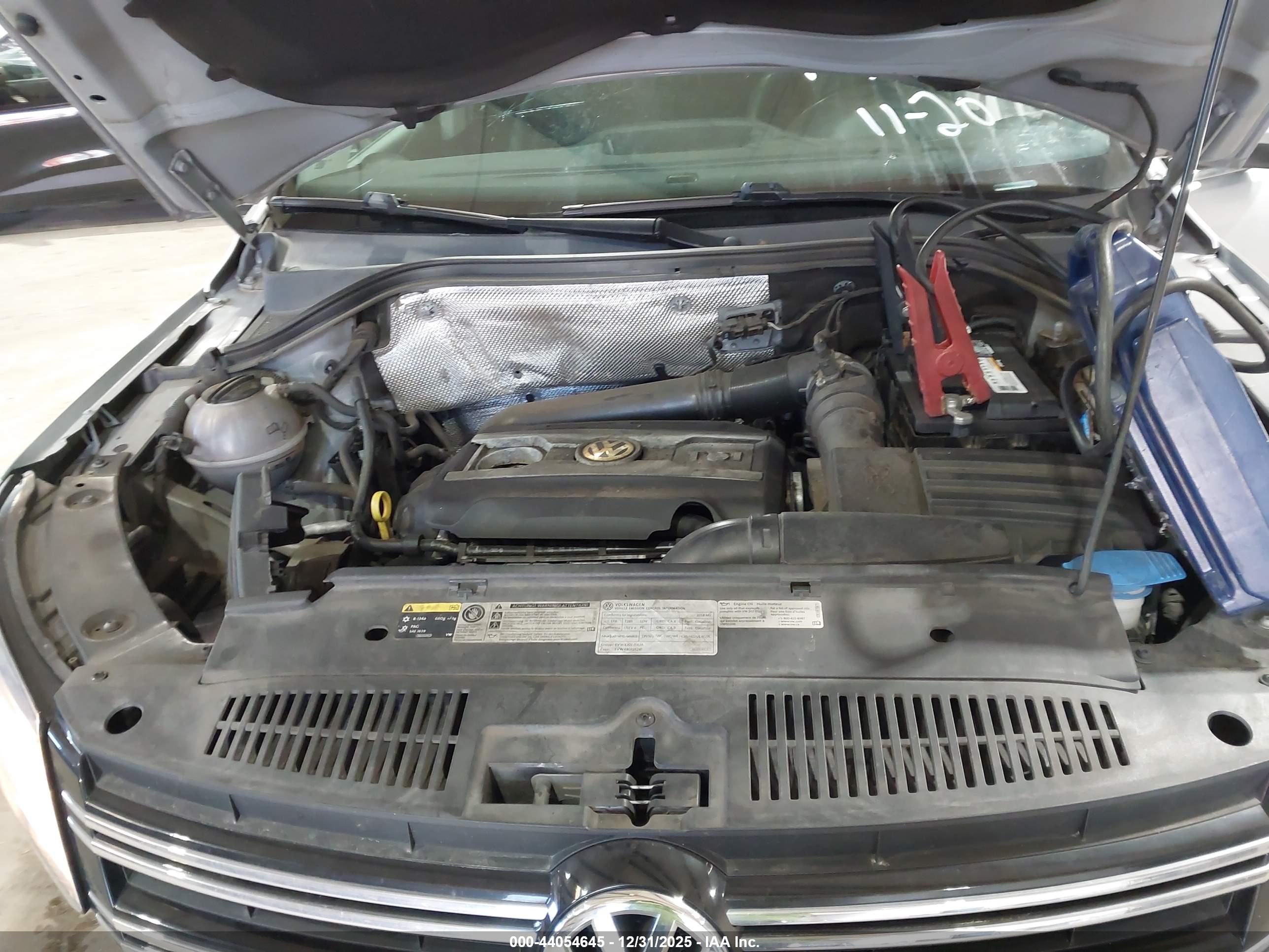 VOLKSWAGEN TIGUAN image 10