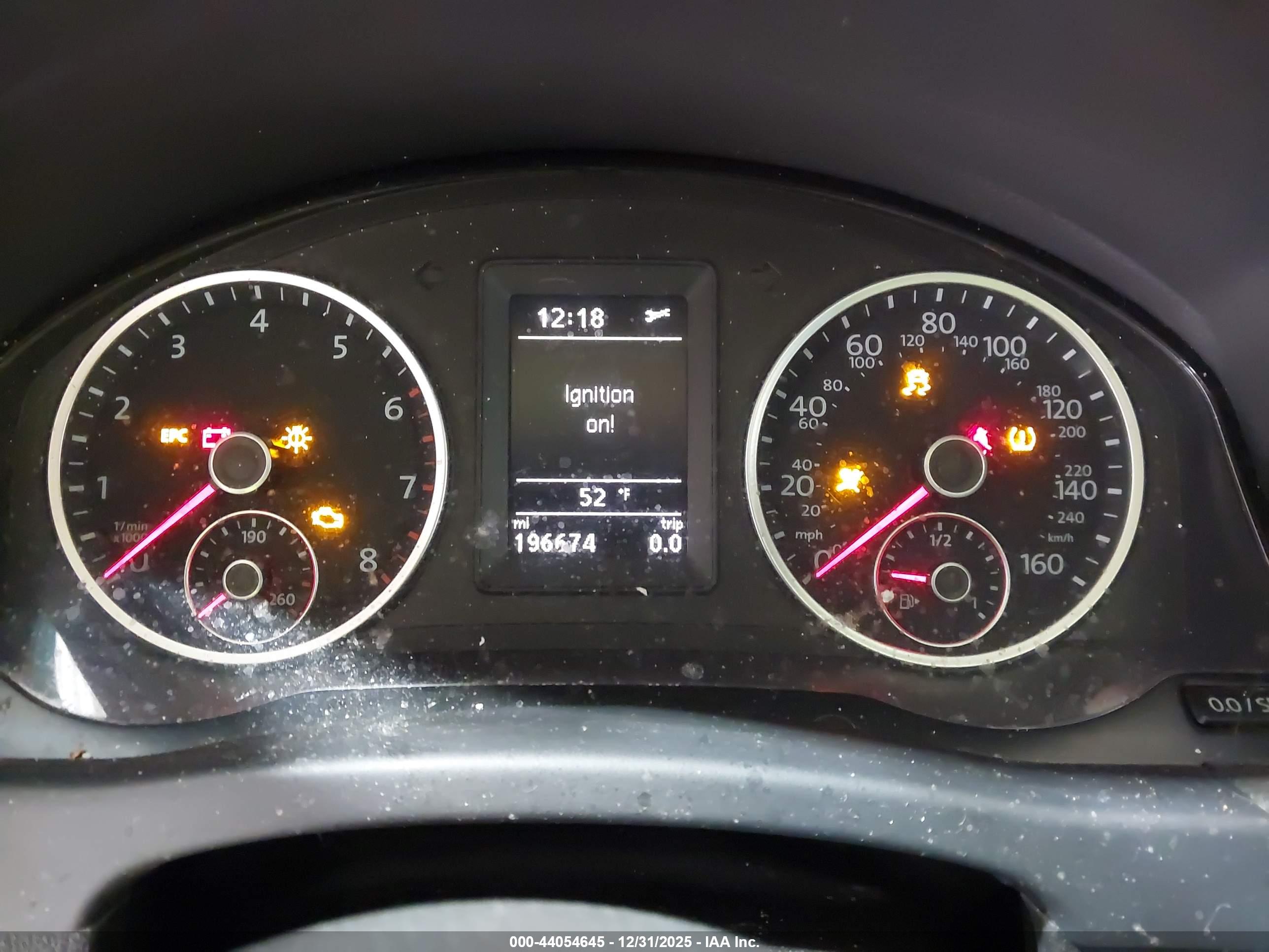 VOLKSWAGEN TIGUAN image 7