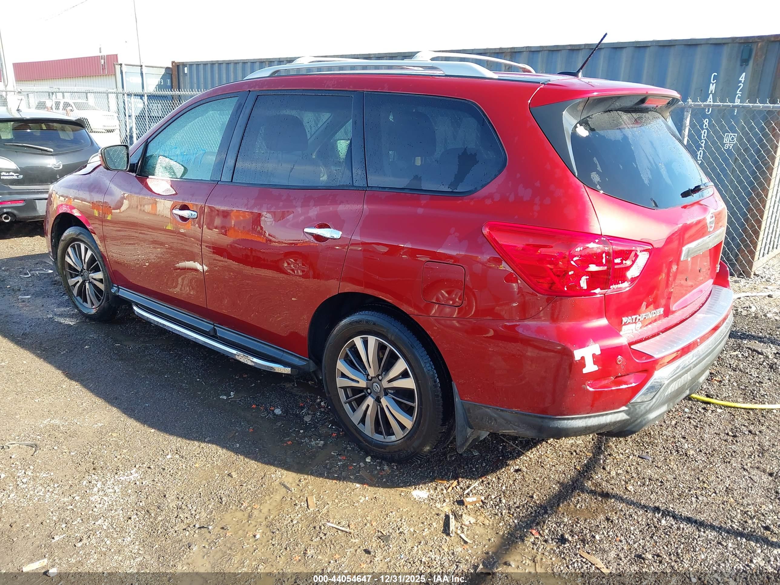 NISSAN PATHFINDER image 3