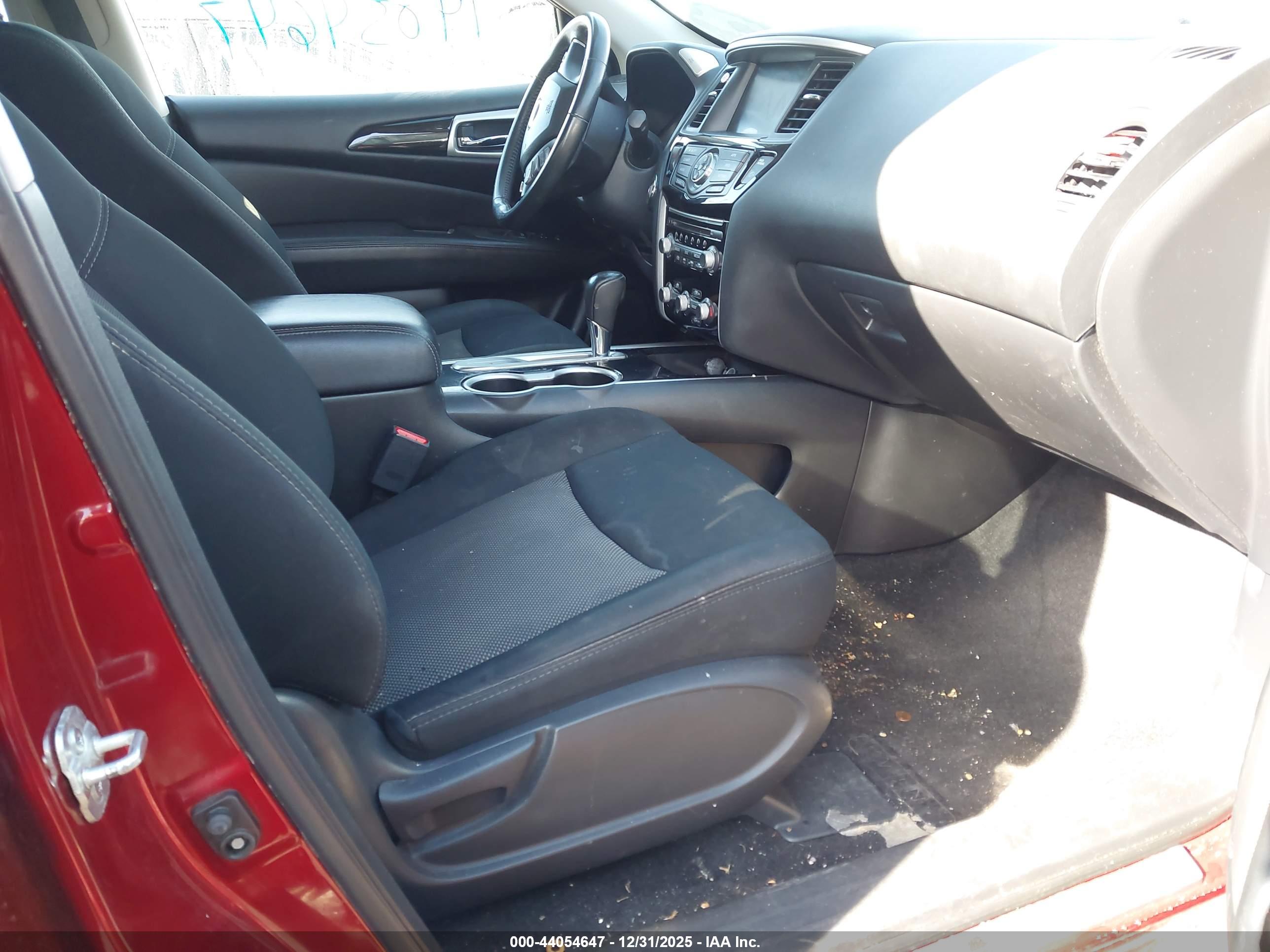 NISSAN PATHFINDER image 5