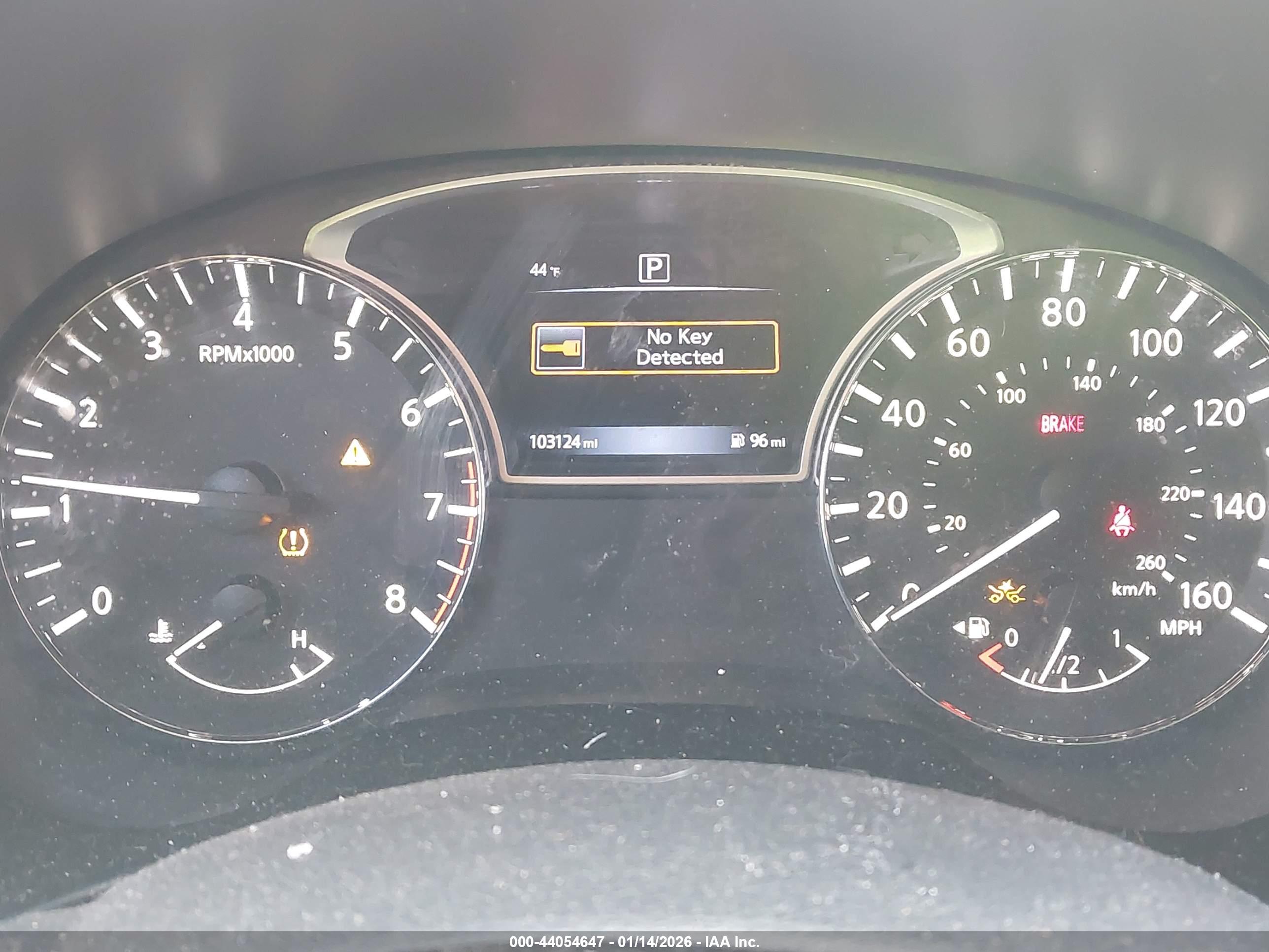 NISSAN PATHFINDER image 7