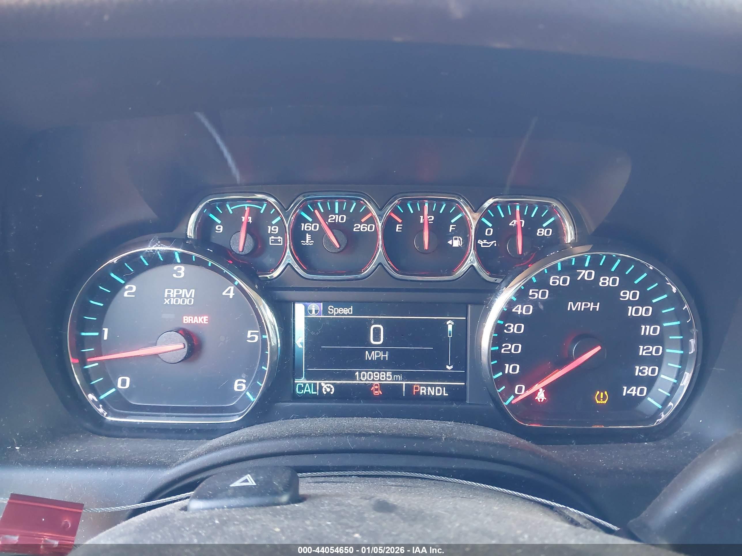 CHEVROLET TAHOE image 7
