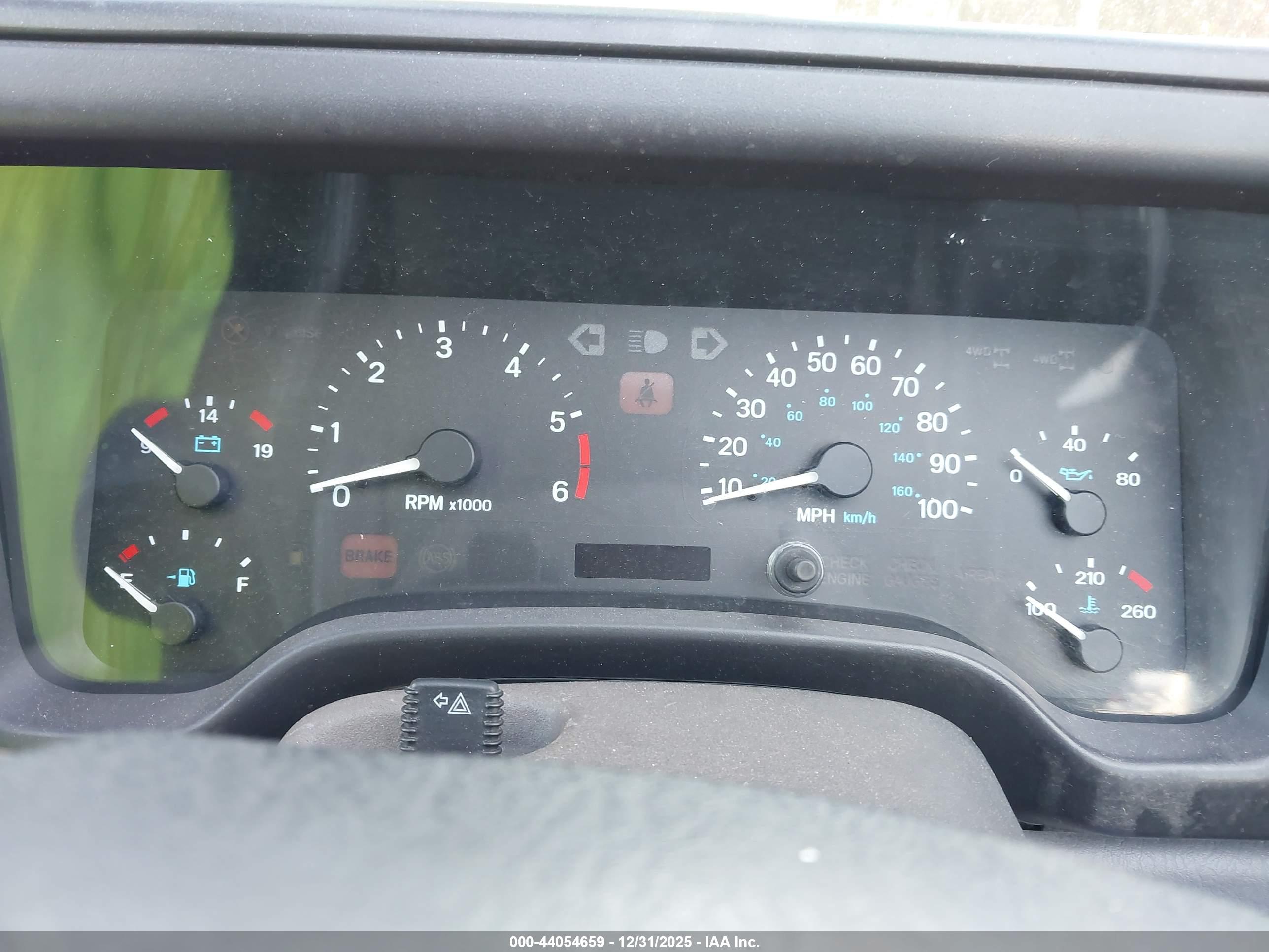 JEEP WRANGLER image 7
