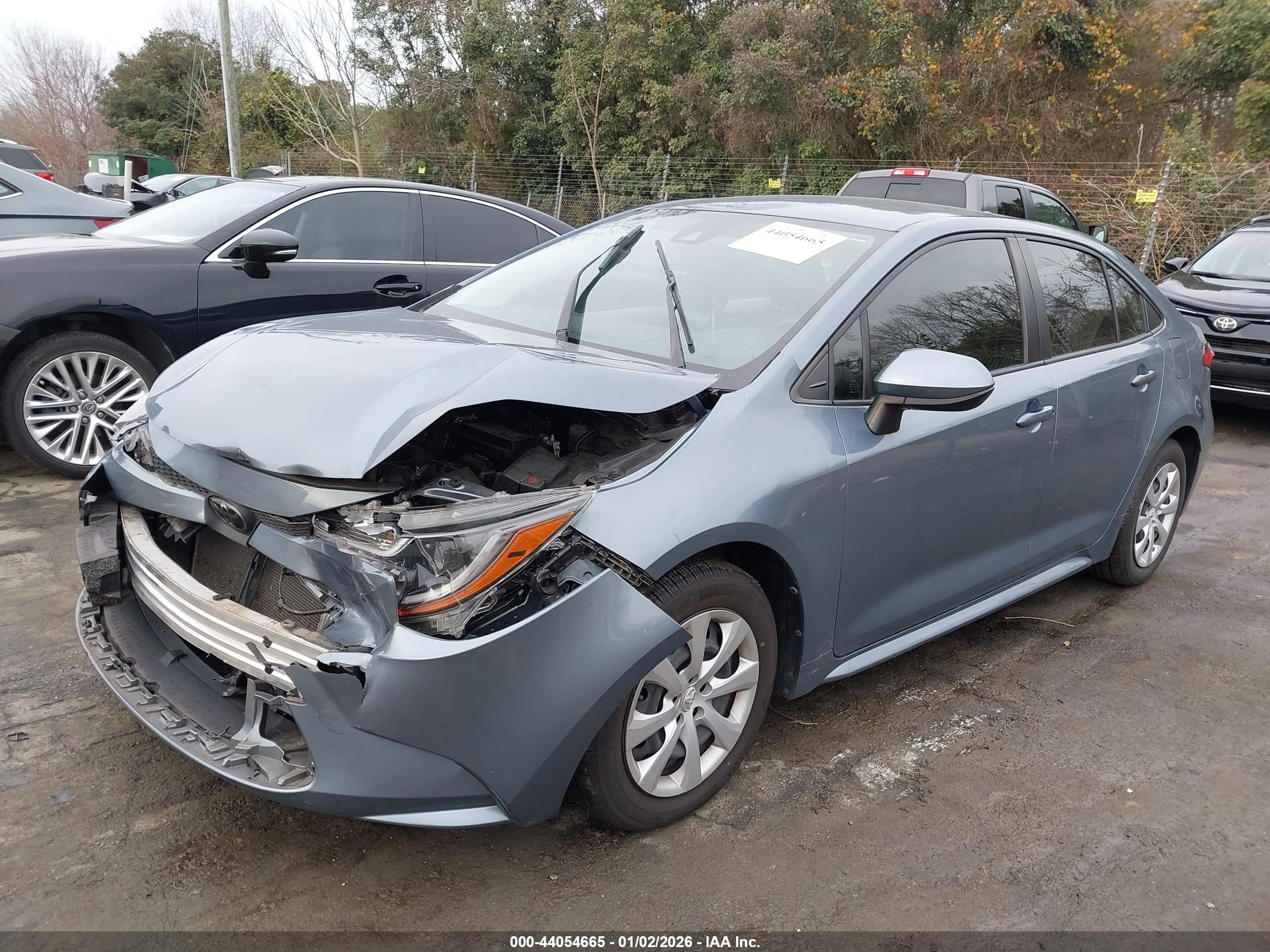TOYOTA COROLLA image 2