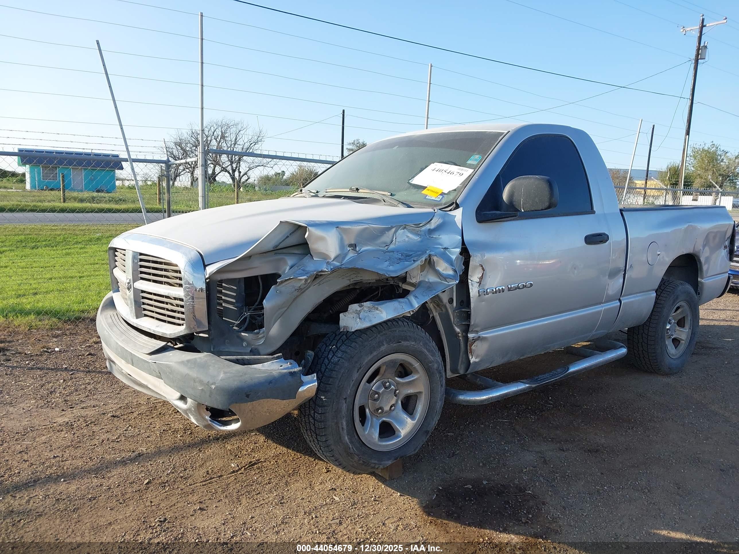 DODGE RAM image 6