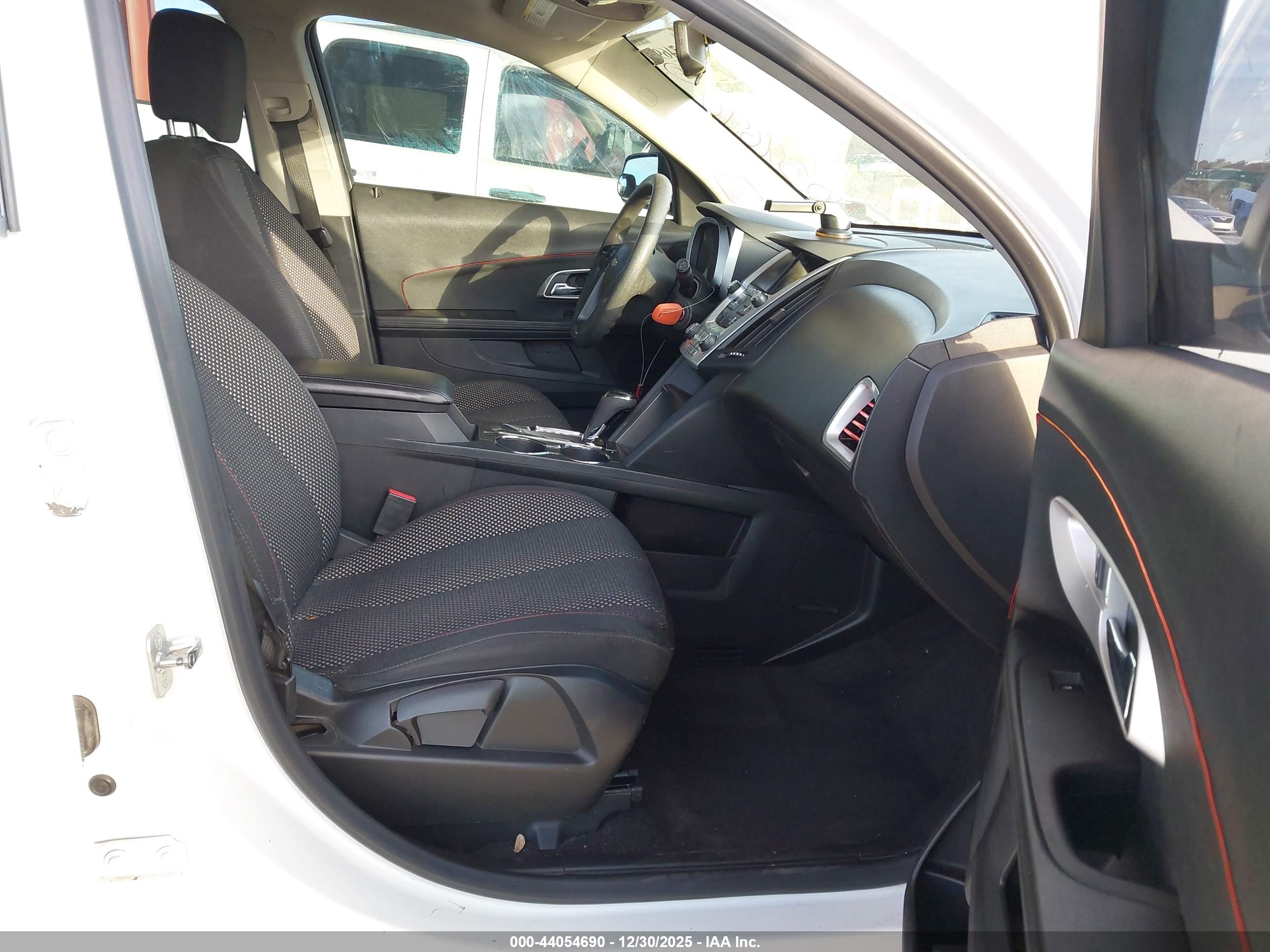 CHEVROLET EQUINOX image 5