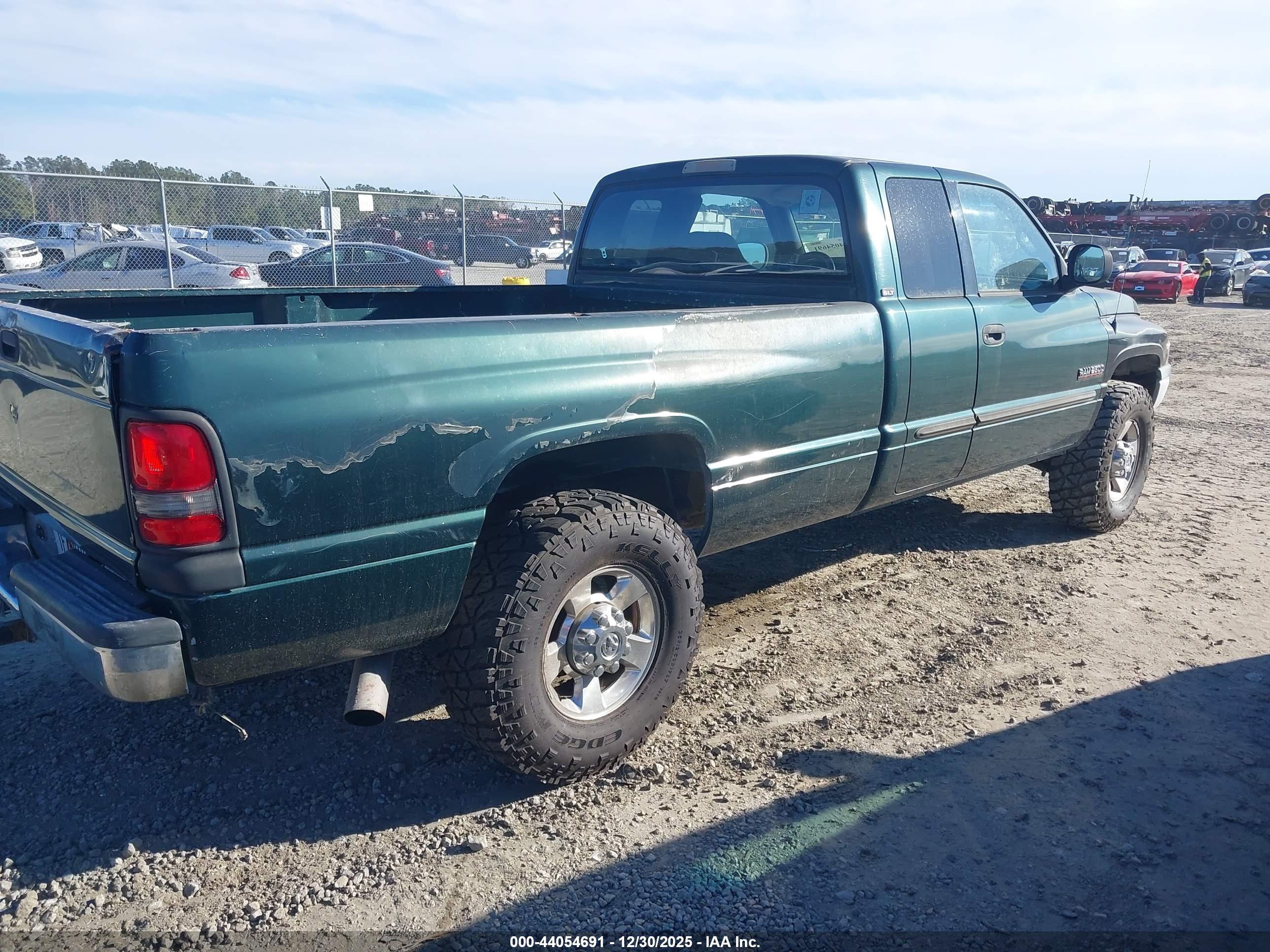 DODGE RAM image 4