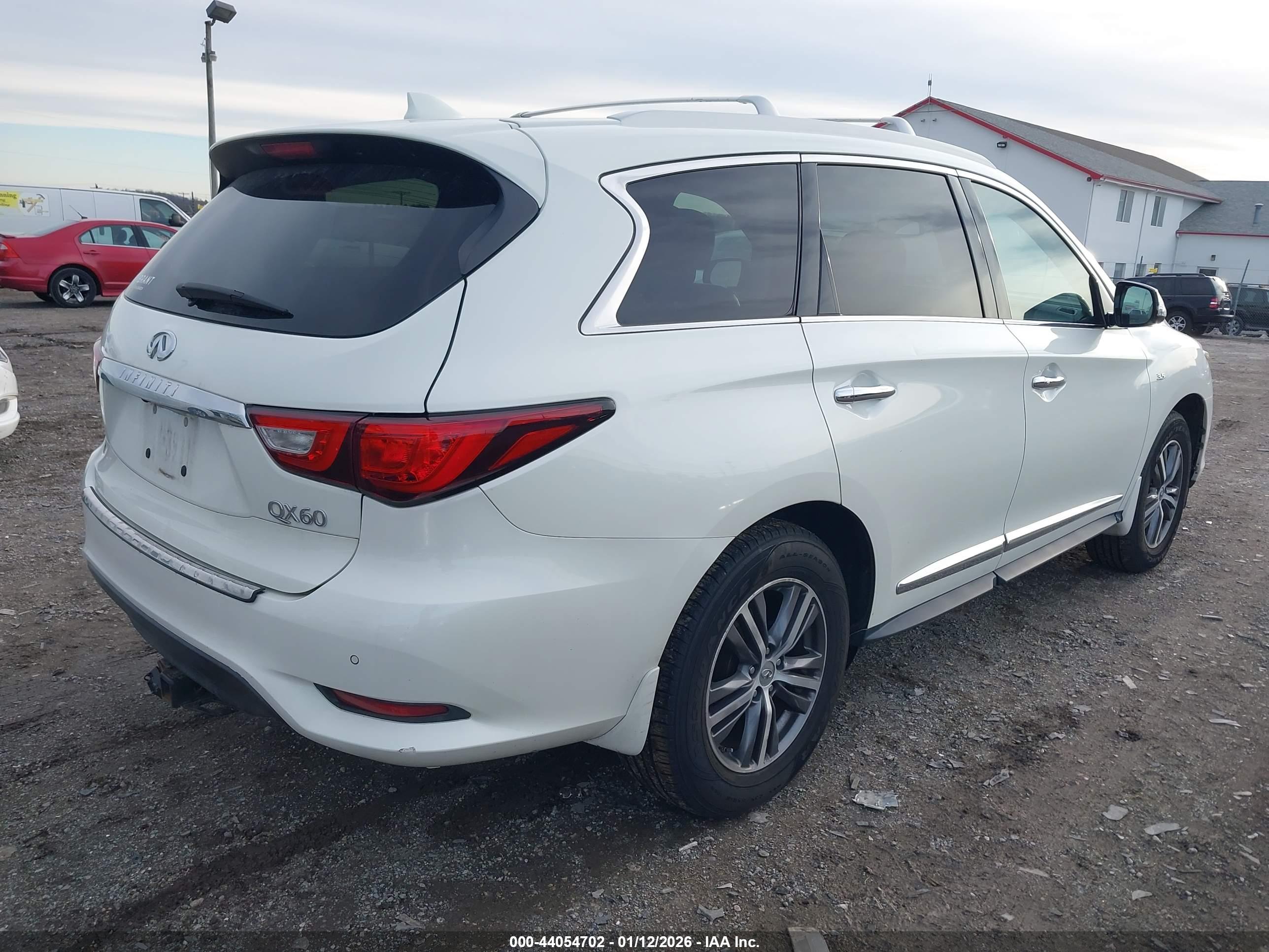INFINITI QX60 image 4