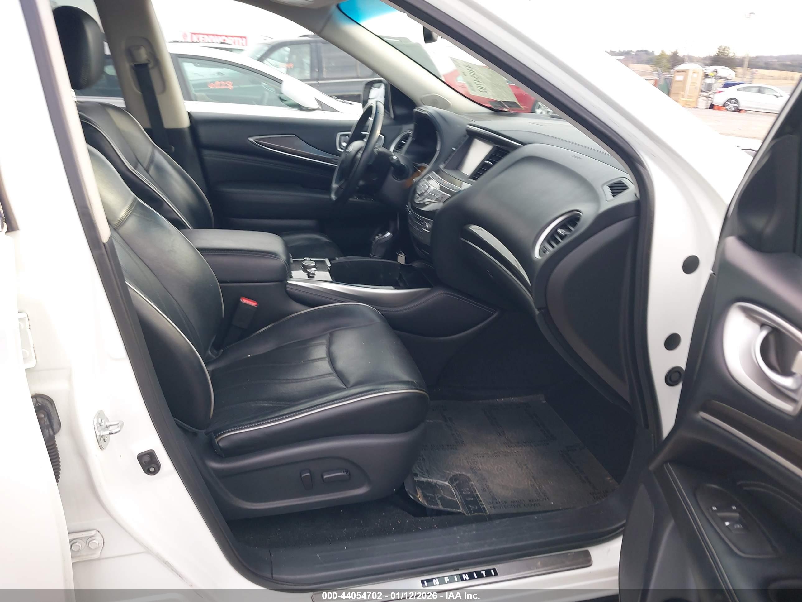 INFINITI QX60 image 5