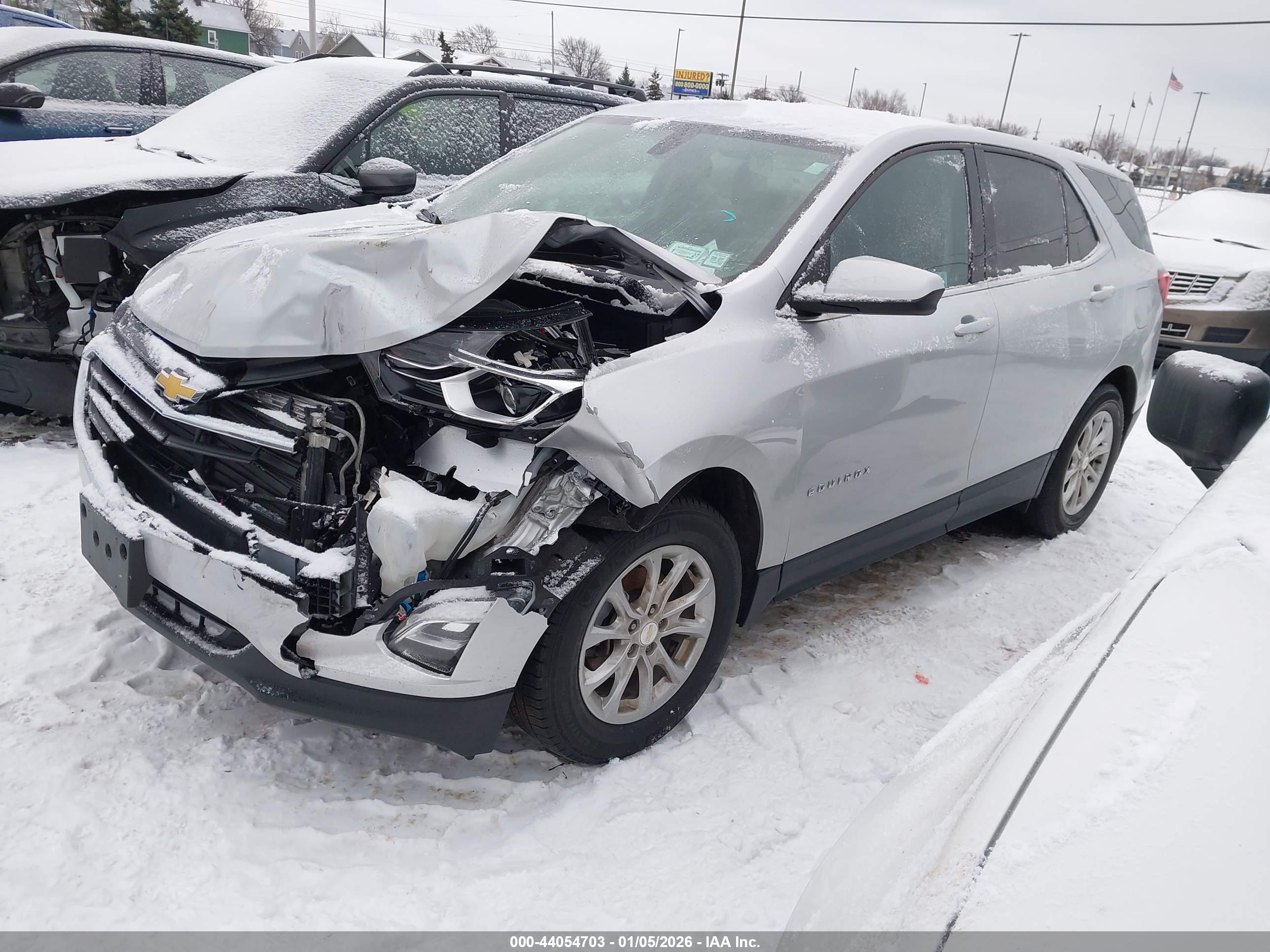 CHEVROLET EQUINOX image 2