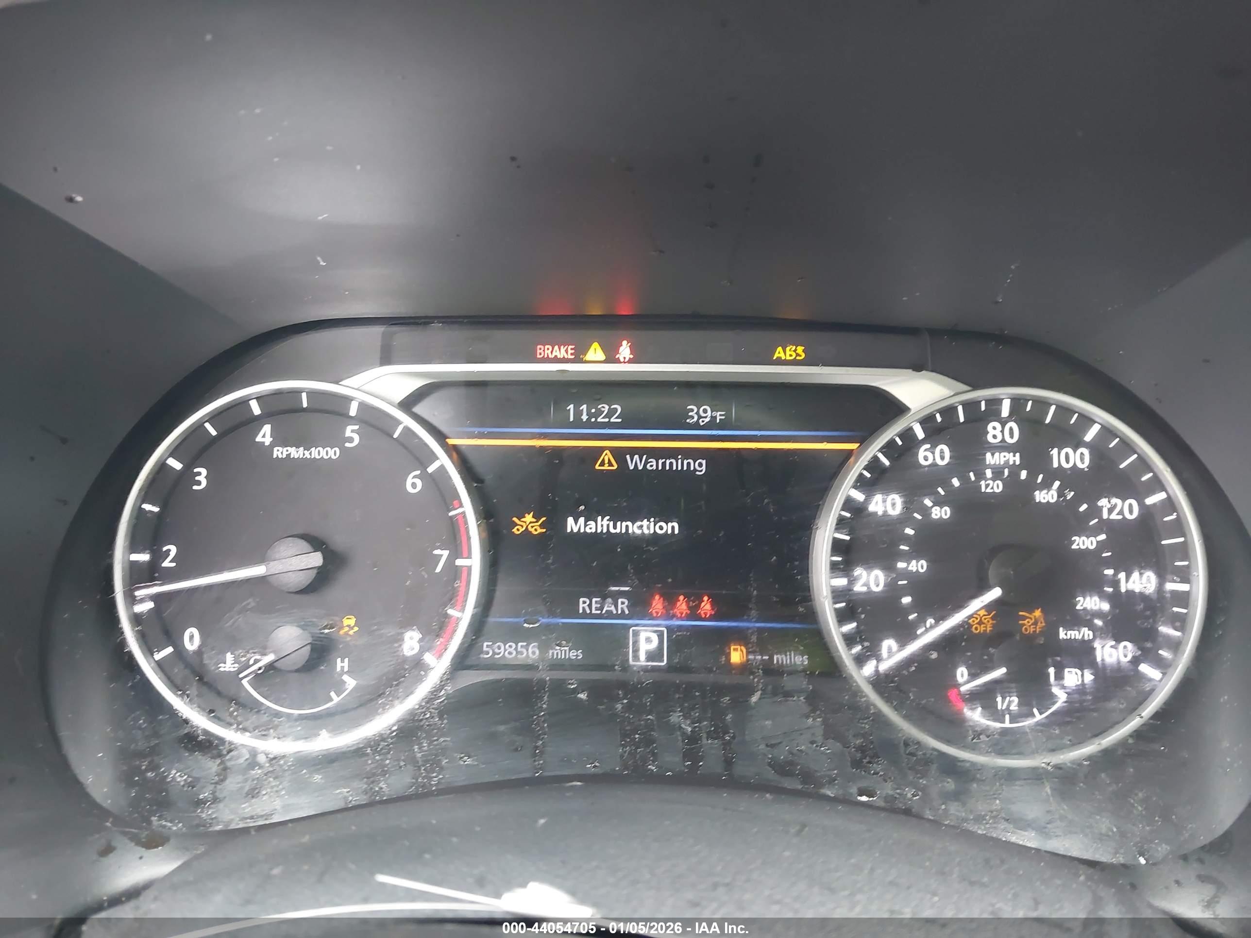 NISSAN SENTRA image 7