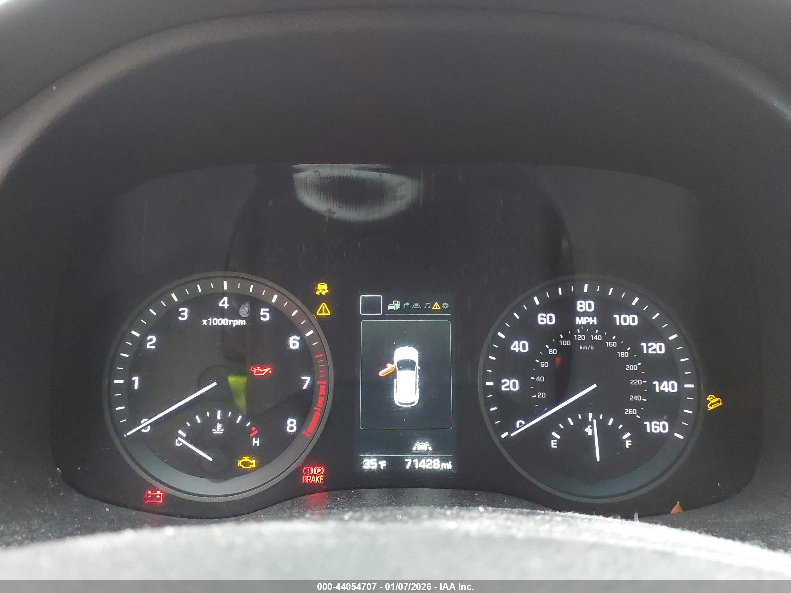 HYUNDAI TUCSON image 7