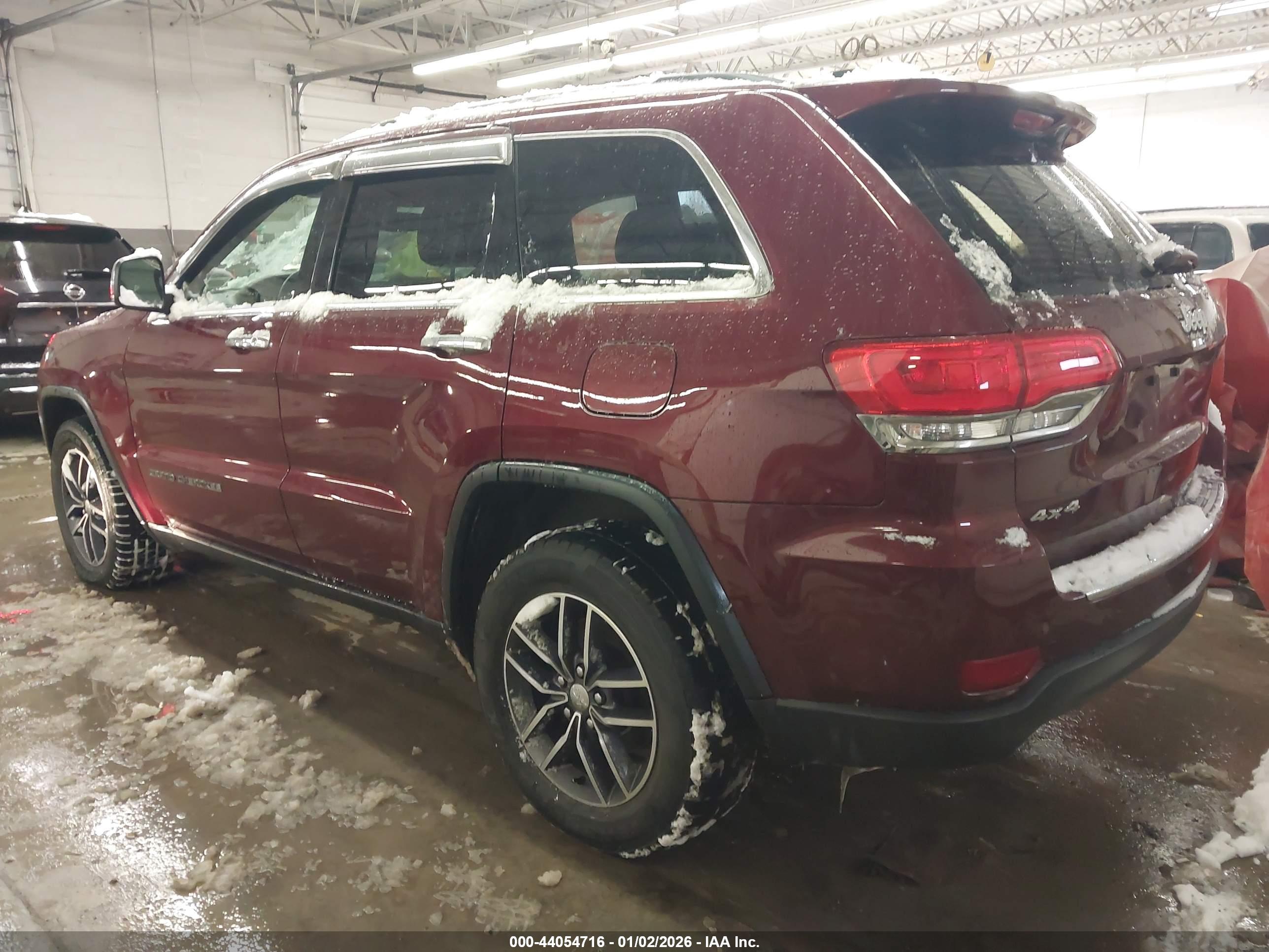 JEEP GRAND image 3