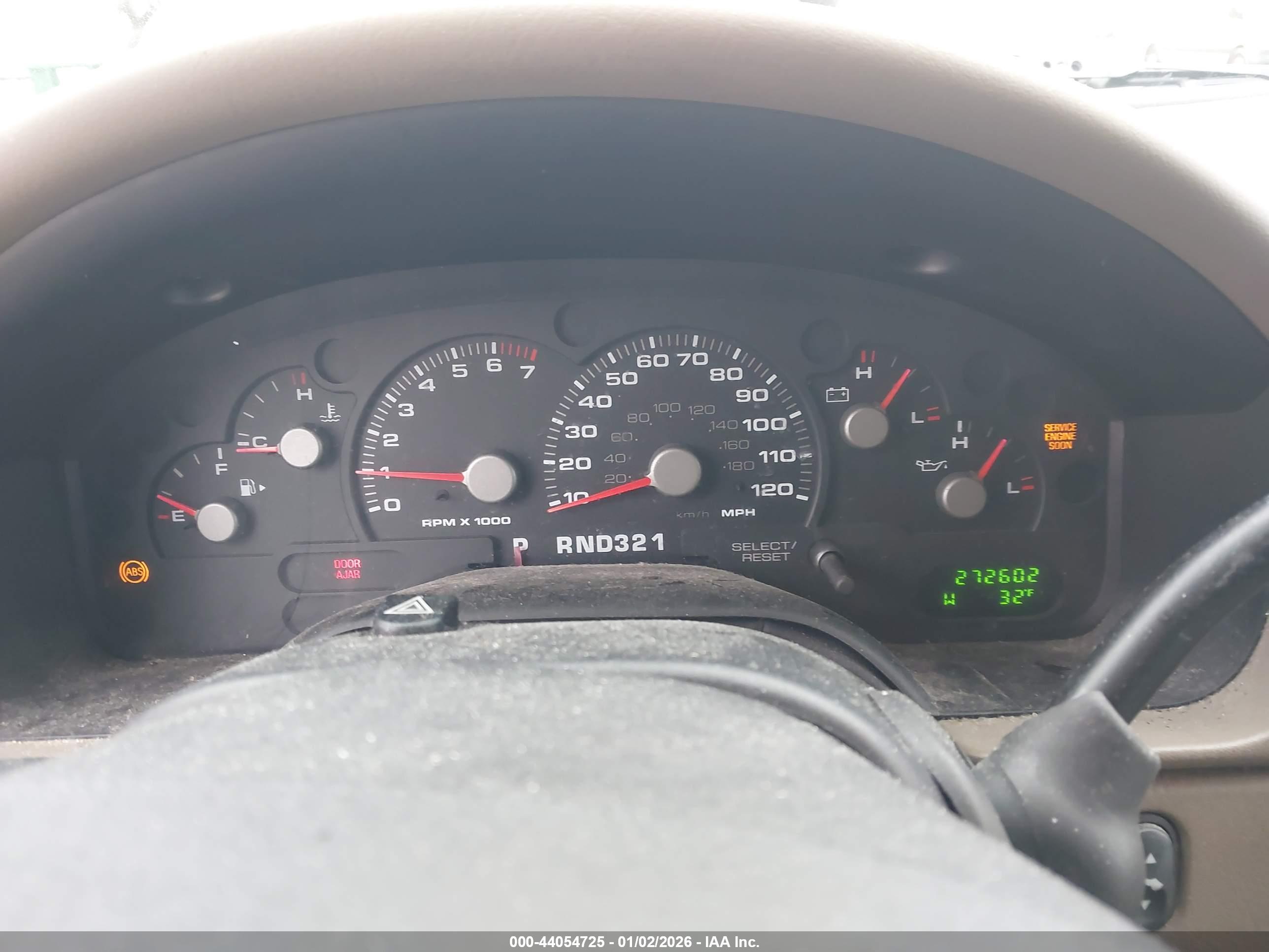 FORD EXPLORER image 7