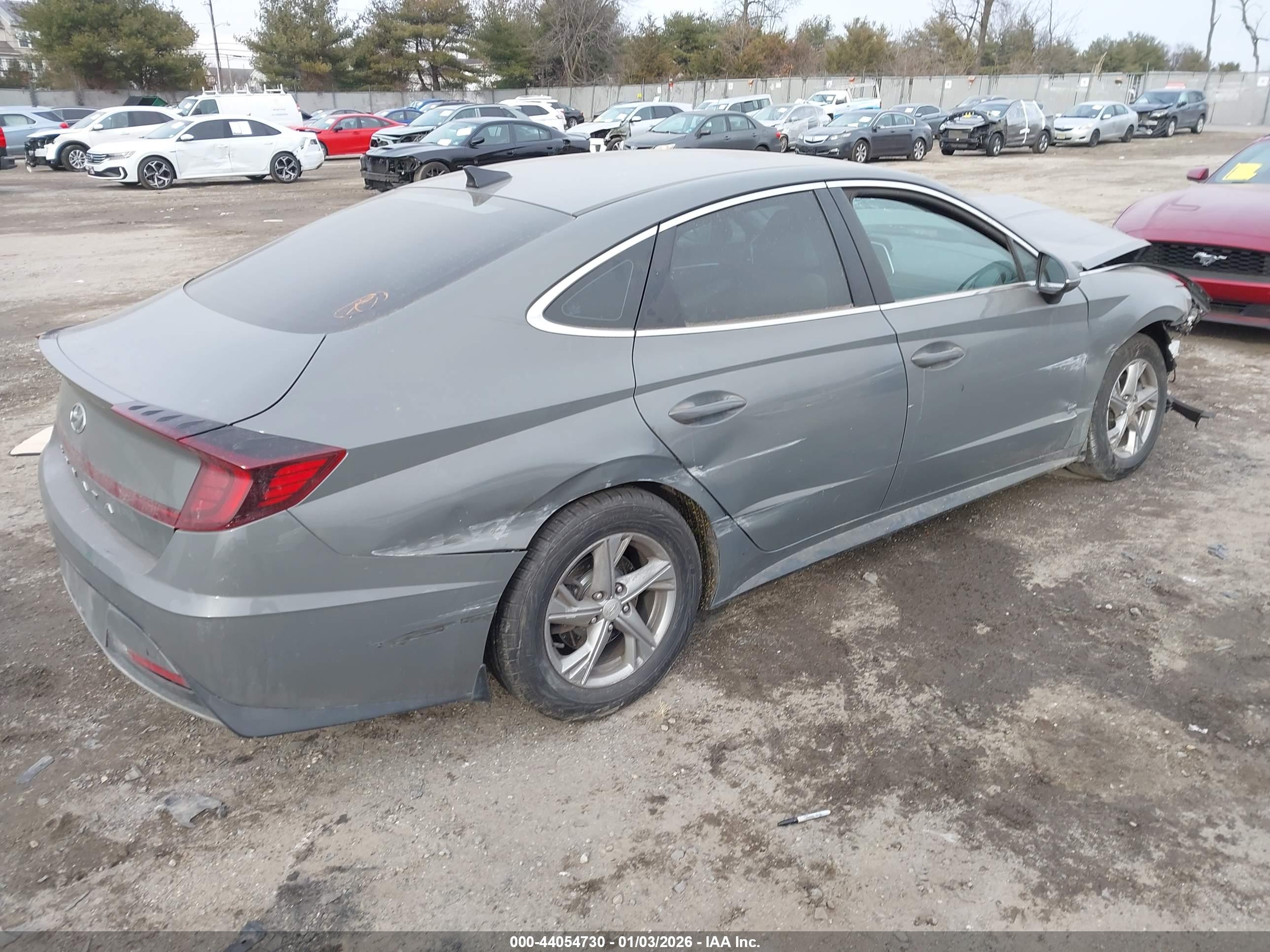 HYUNDAI SONATA image 4