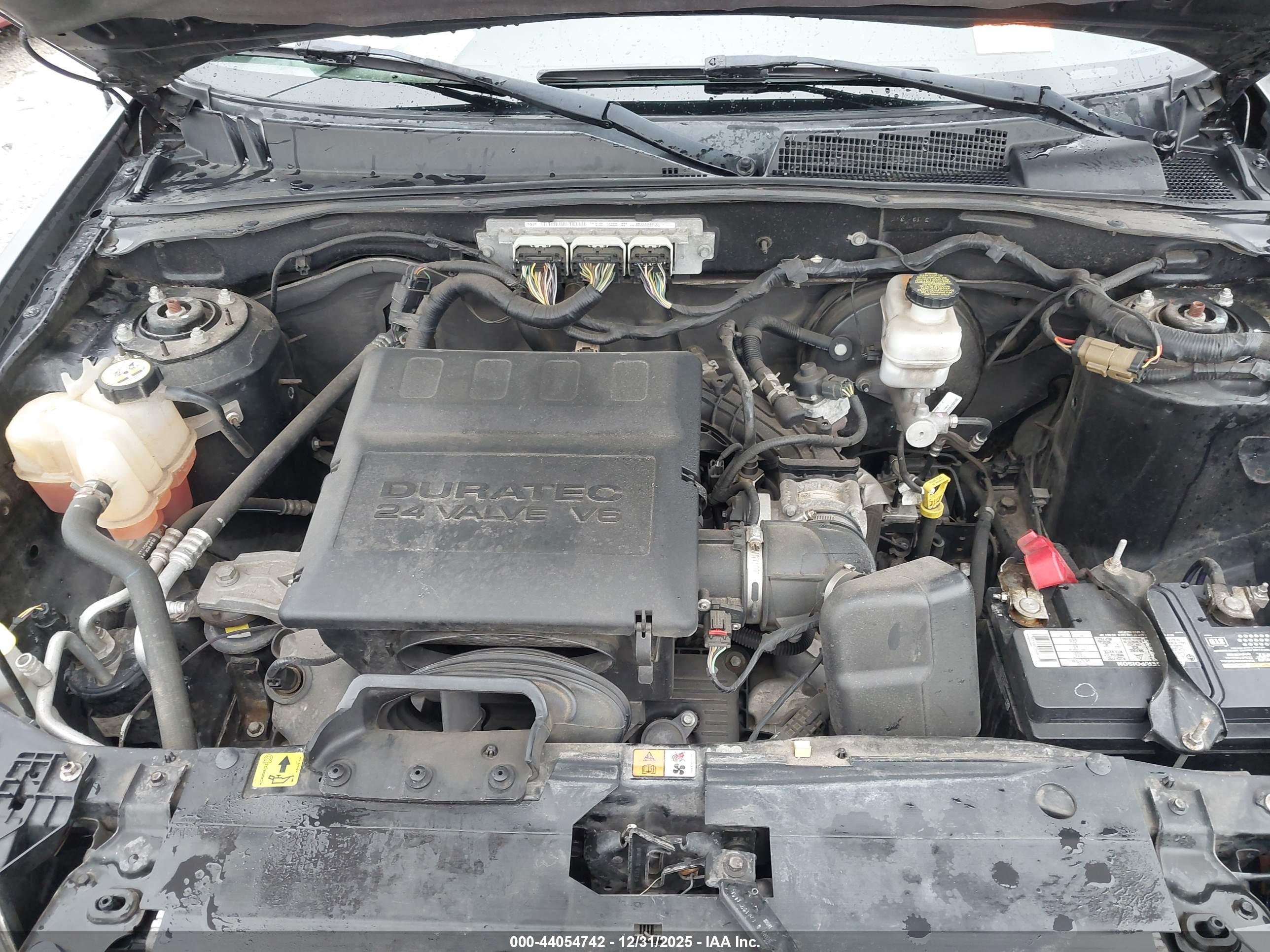 FORD ESCAPE image 10