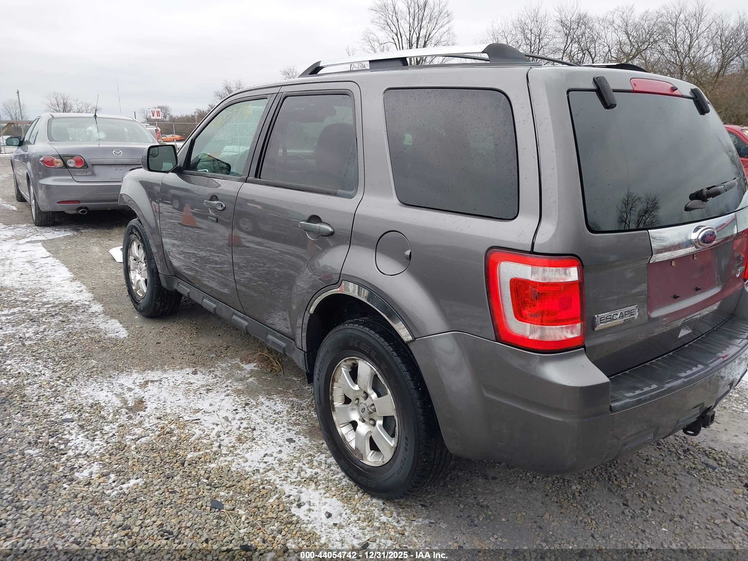 FORD ESCAPE image 3